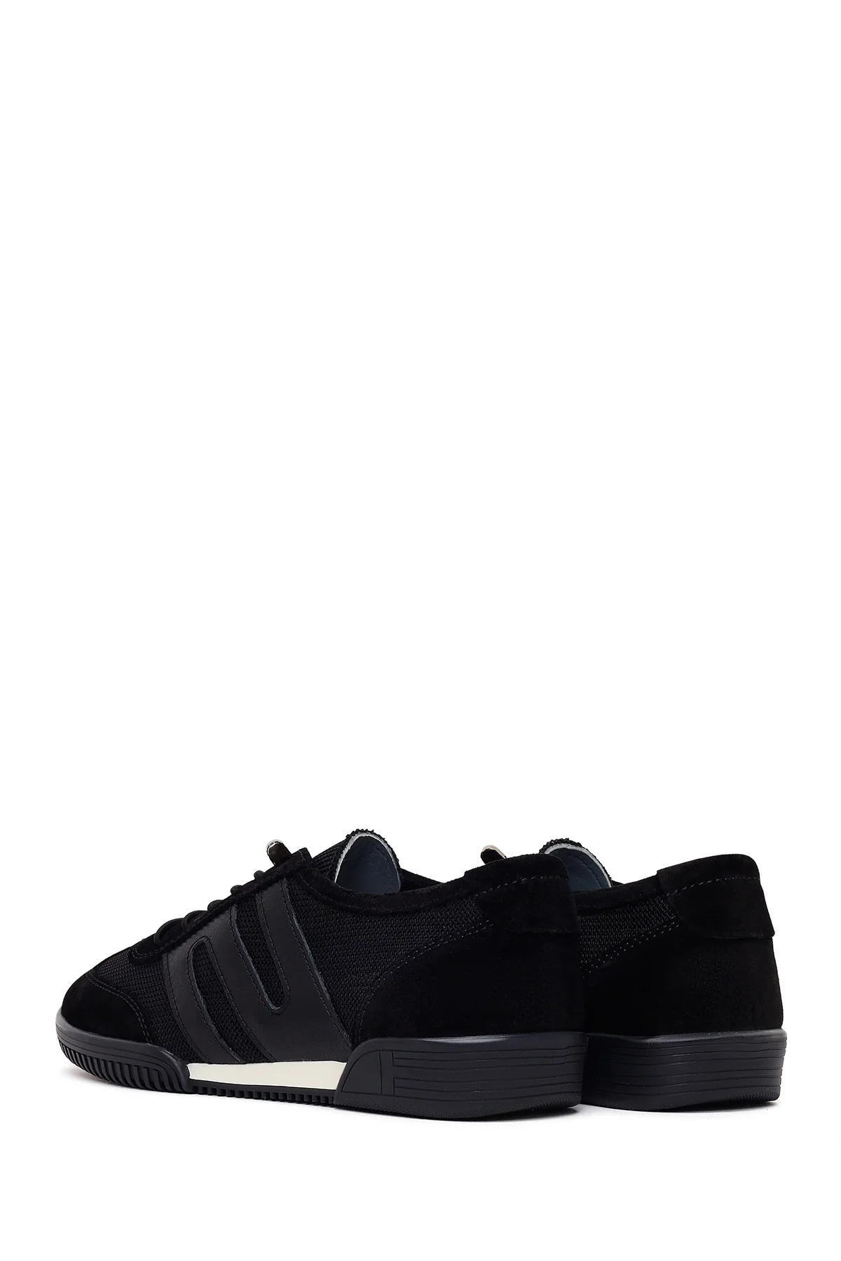 Kadın Siyah Bağcıklı Deri Sneaker - Image 6