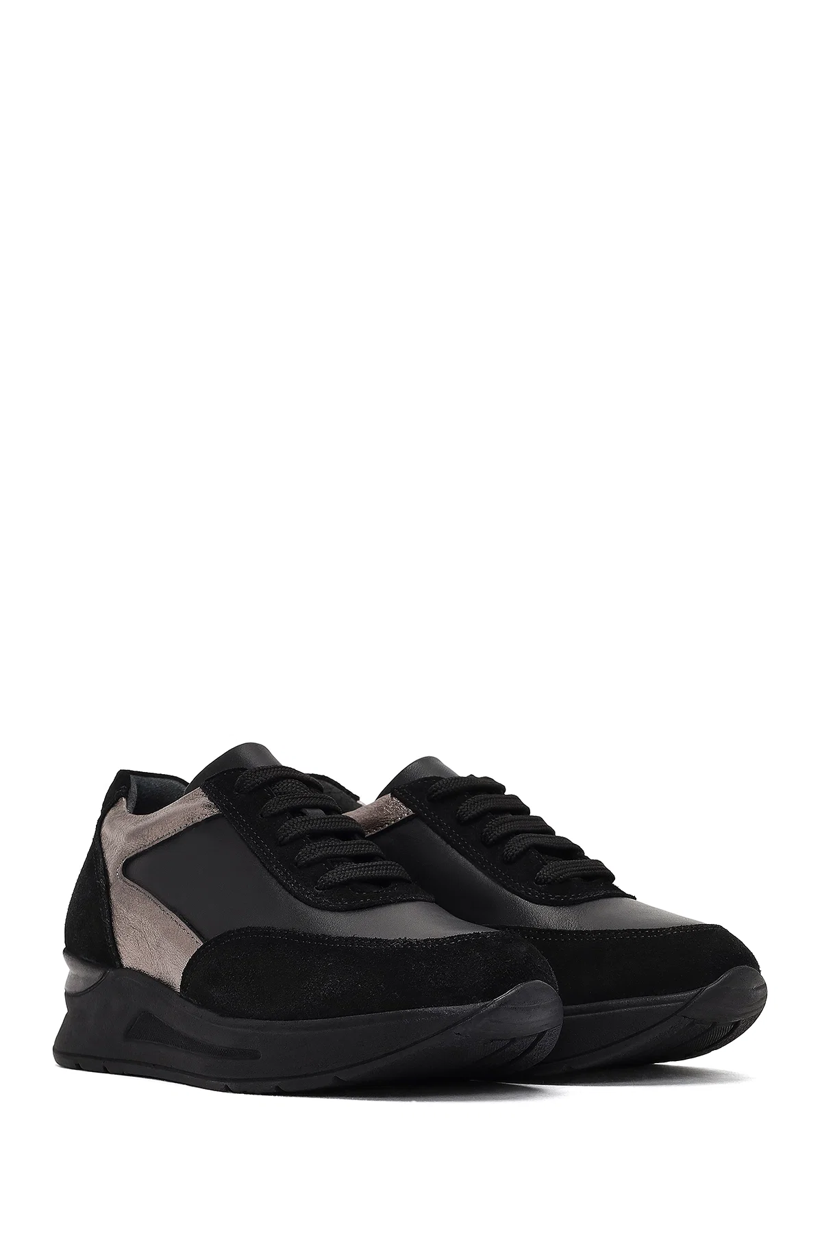 Kadın Siyah Bağcıklı Dolgu Topuklu Deri Sneaker - Image 3