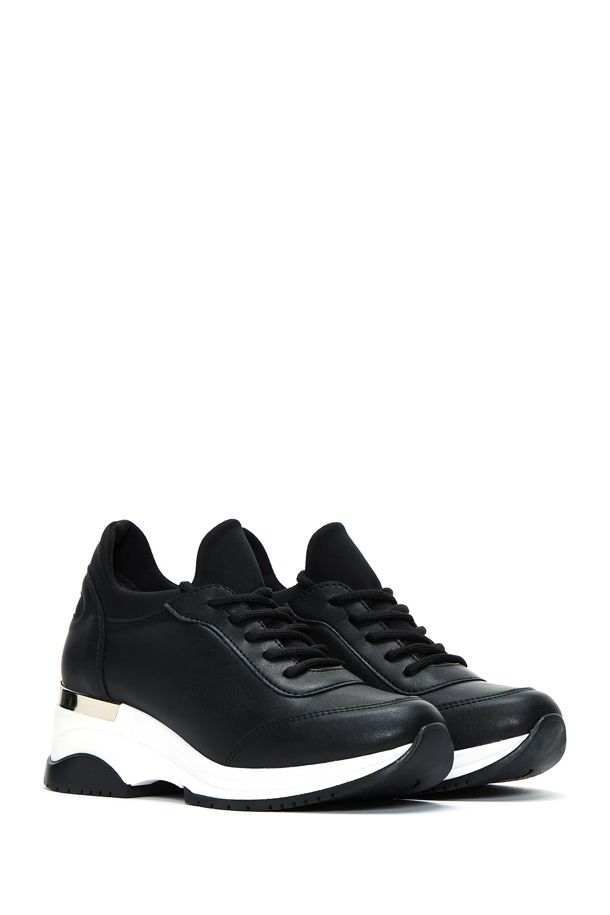Kadın Siyah Bağcıklı Dolgu Topuklu Sneaker - Image 3