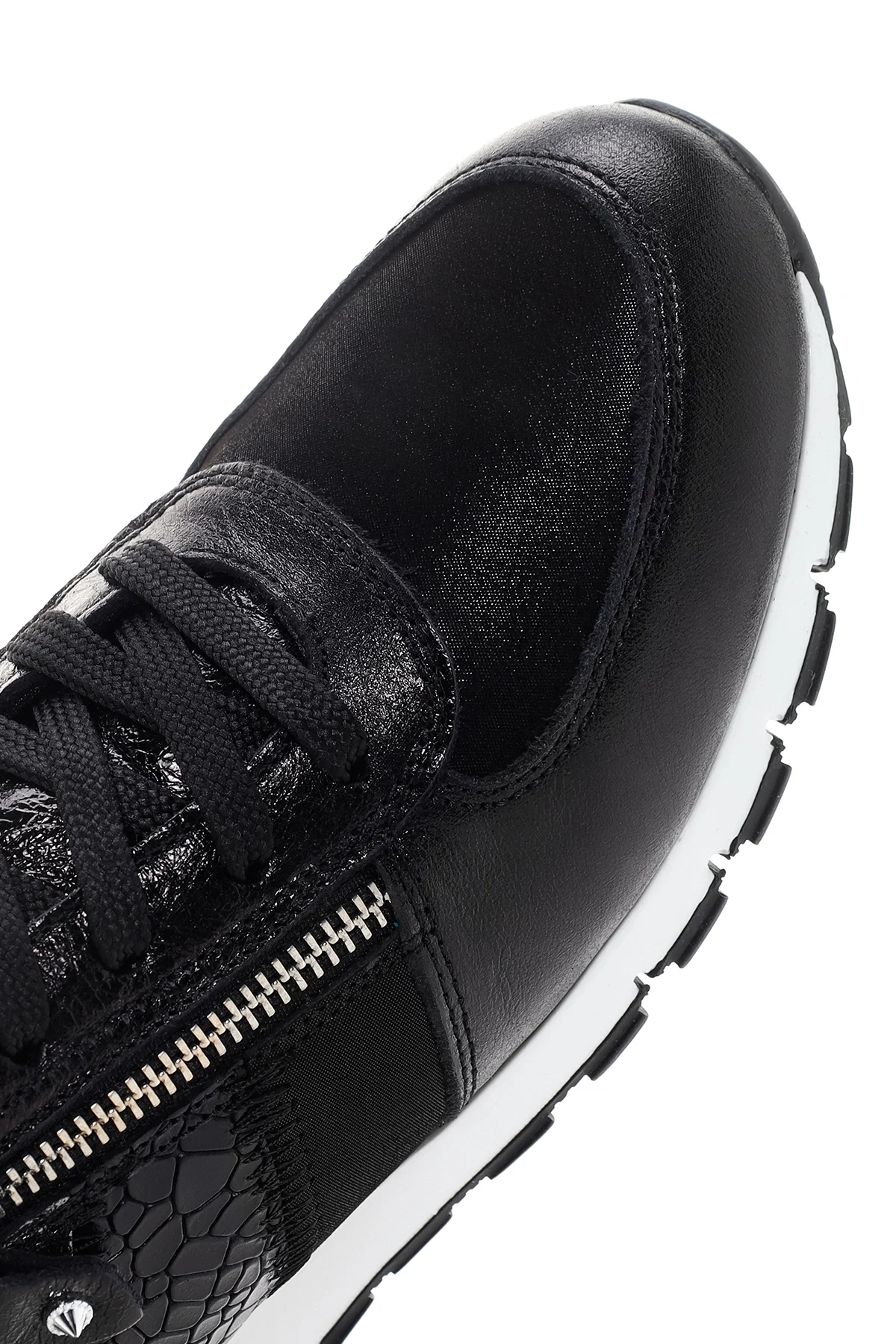 Kadın Siyah Bağcıklı Fermuar Detaylı Deri Sneaker - Image 9