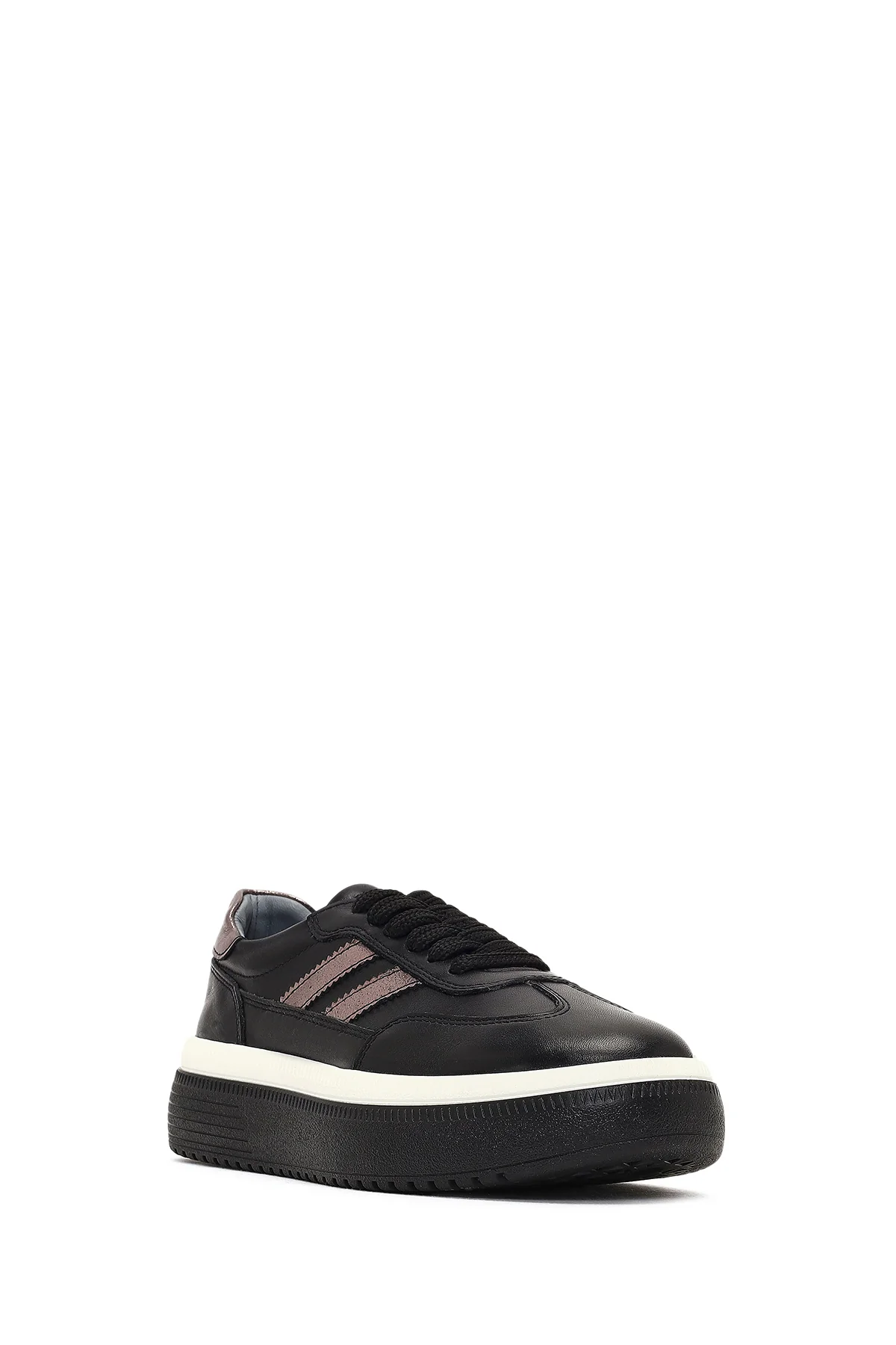 Kadın Siyah Bağcıklı Kalın Tabanlı Deri Sneaker - Image 6