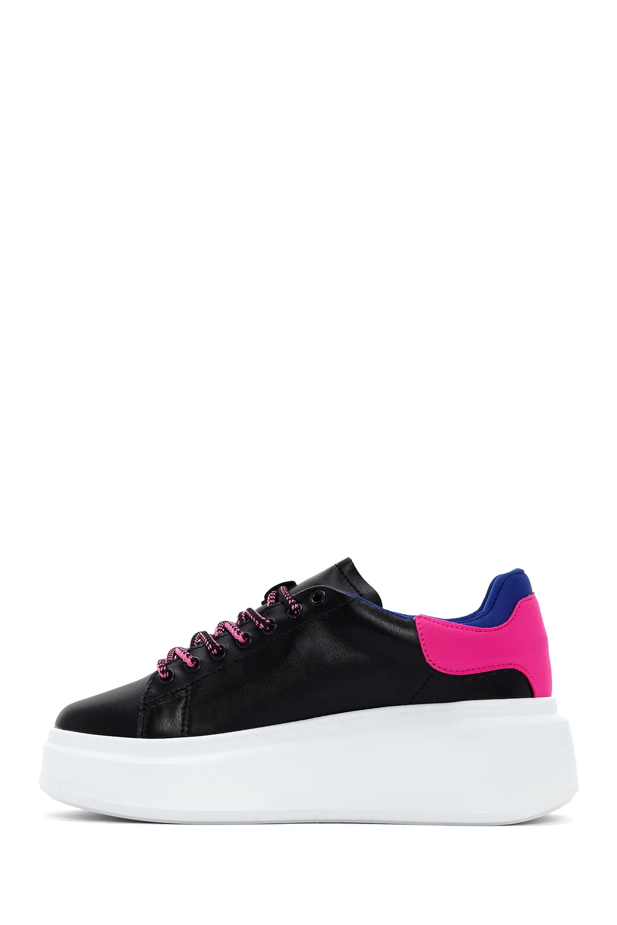 Kadın Siyah Bağcıklı Kalın Tabanlı Sneaker - Image 2