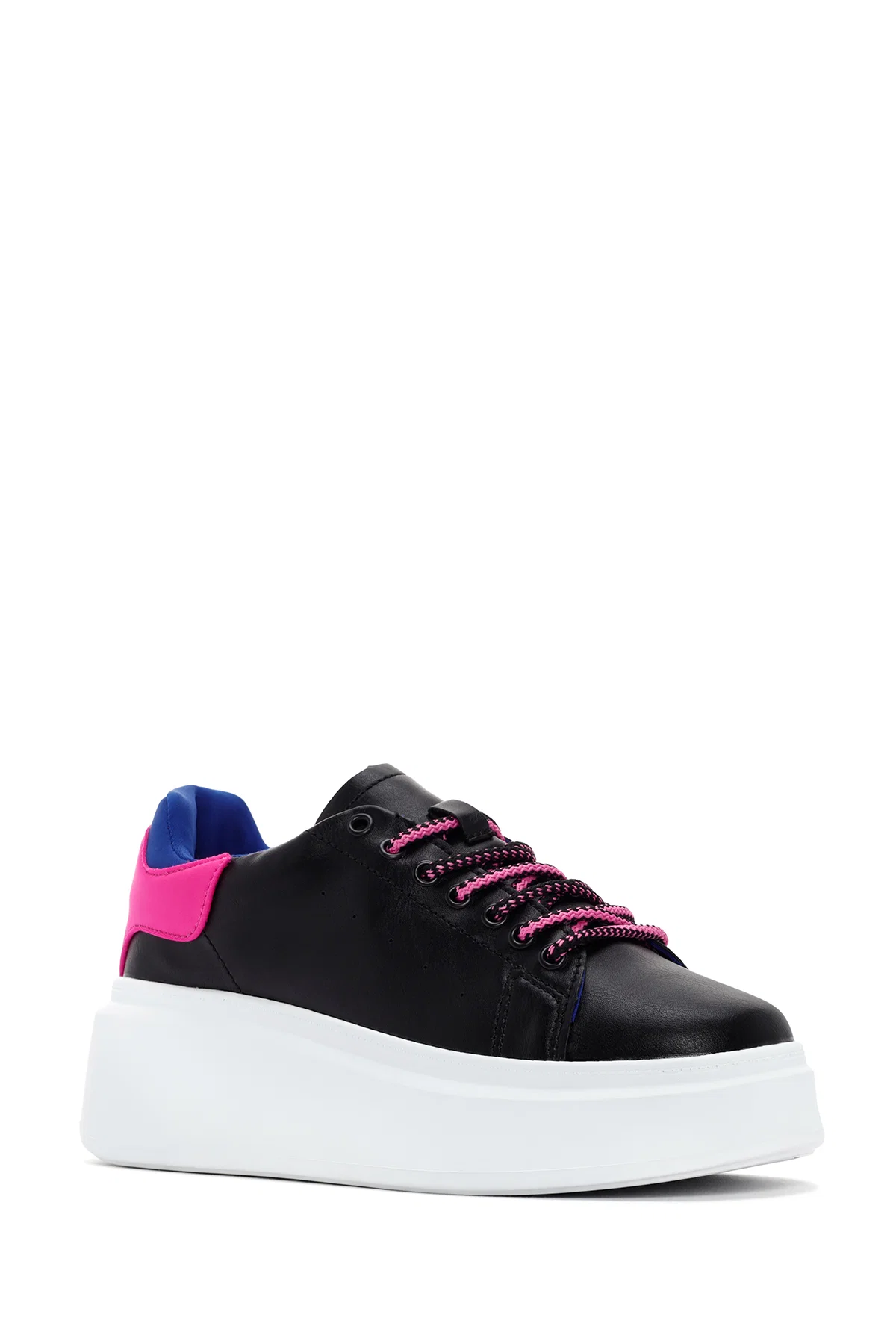 Kadın Siyah Bağcıklı Kalın Tabanlı Sneaker - Image 6