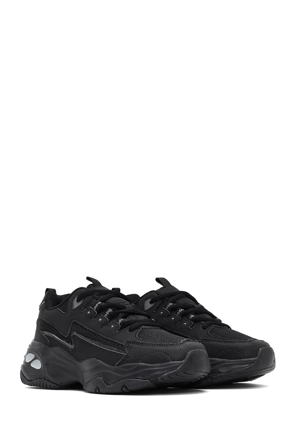 Kadın Siyah Bağcıklı Kalın Tabanlı Sneaker - Image 3
