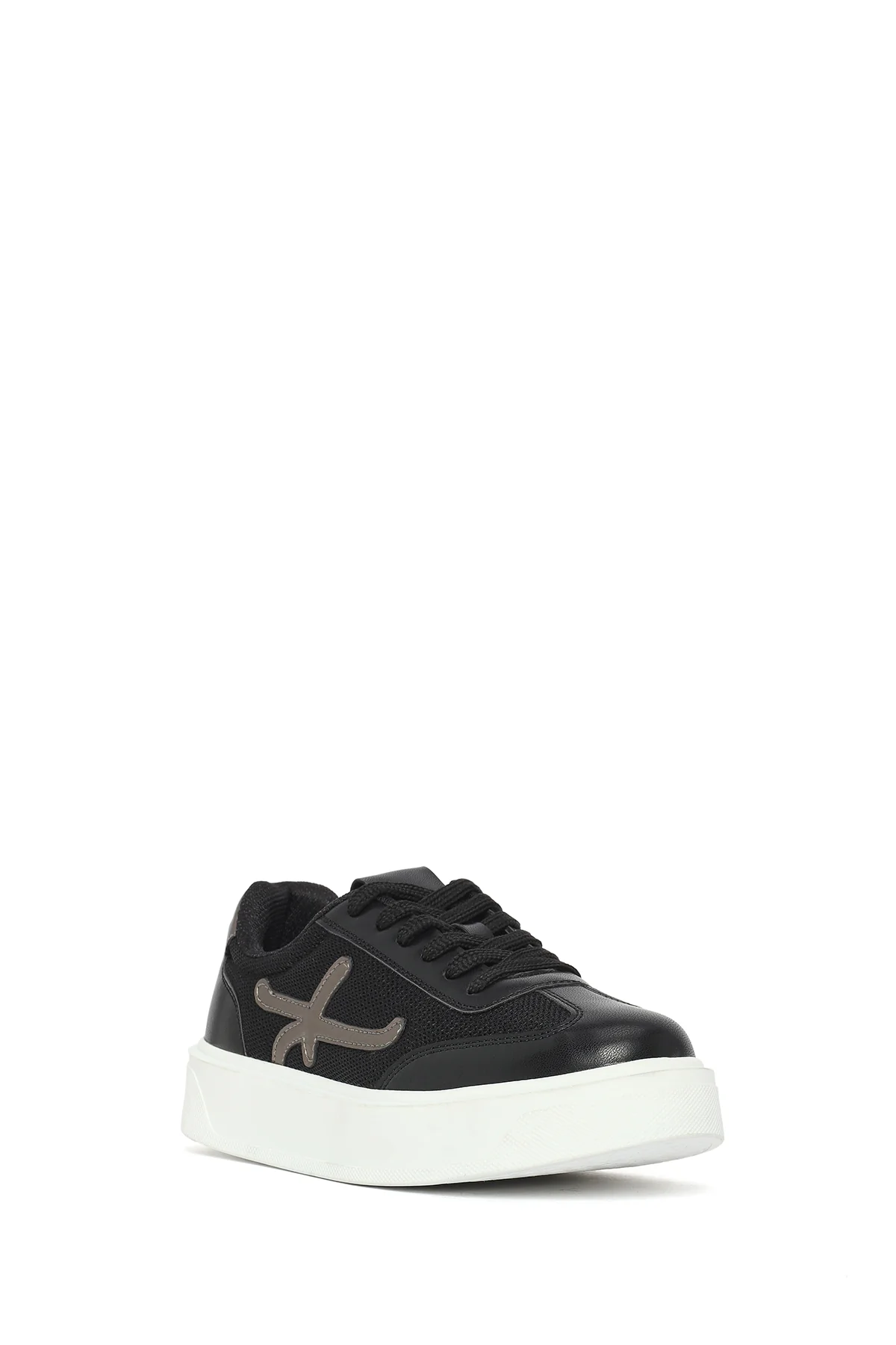 Kadın Siyah Bağcıklı Kalın Tabanlı Sneaker - Image 7