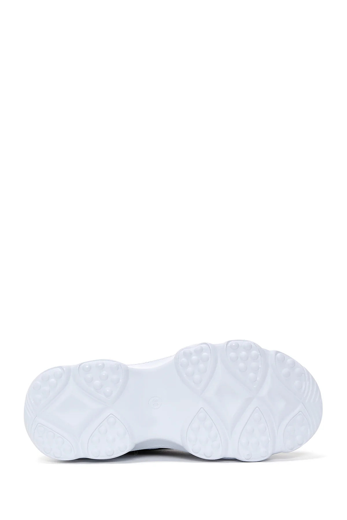 Kadın Siyah Bağcıklı Kalın Tabanlı Sneaker - Image 6