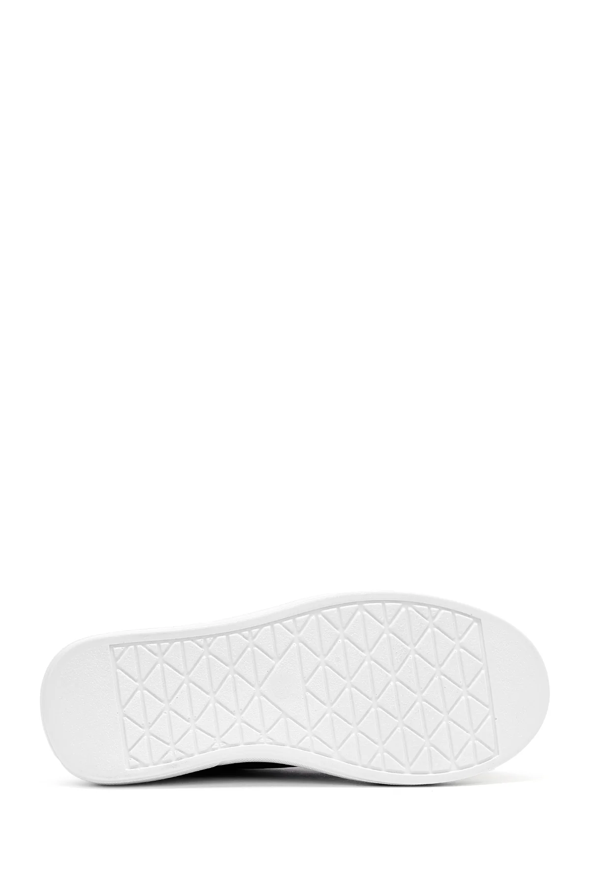 Kadın Siyah Bağcıklı Kalın Tabanlı Sneaker - Image 5