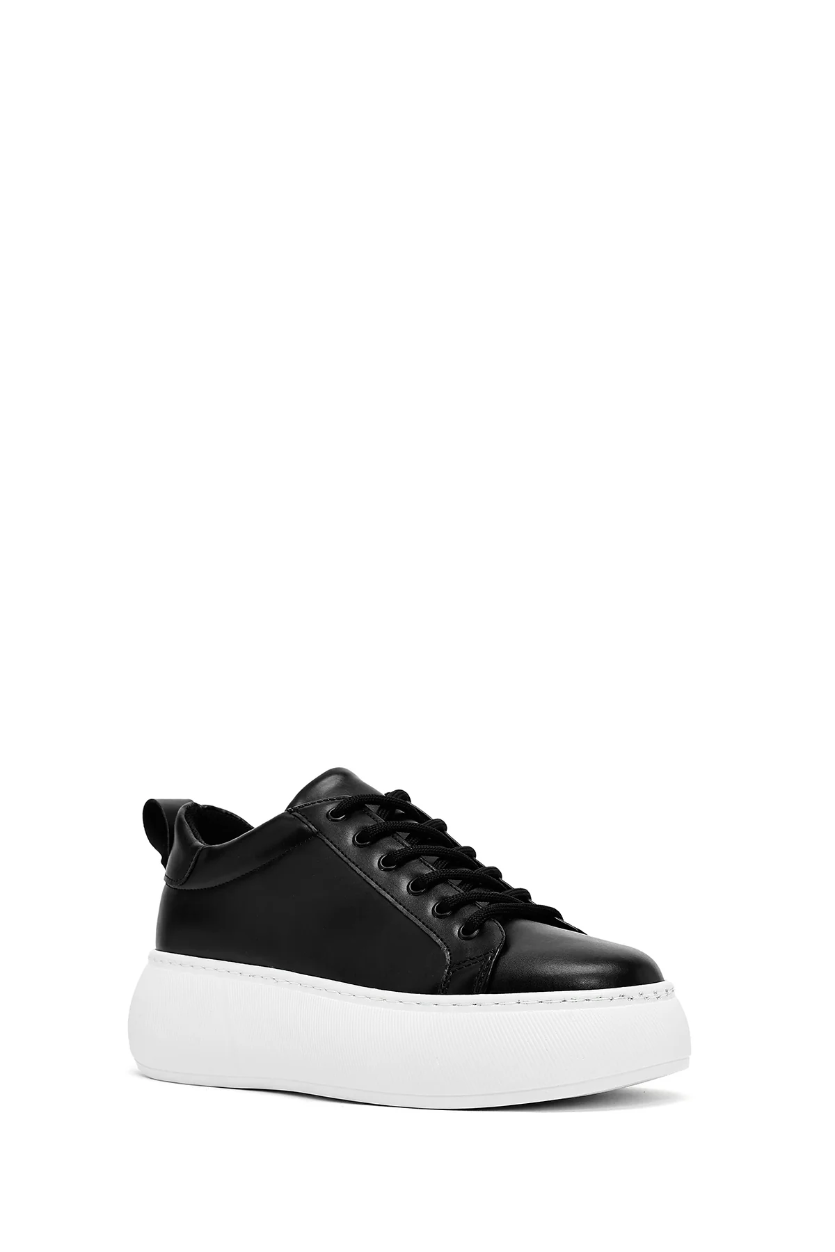 Kadın Siyah Bağcıklı Kalın Tabanlı Sneaker - Image 7