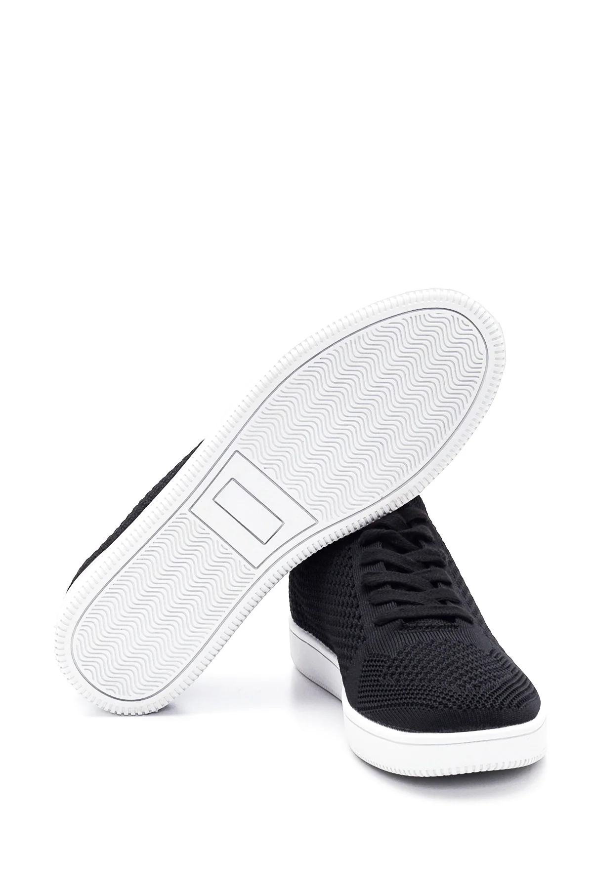 Kadın Siyah Baskılı Sneaker - Image 4