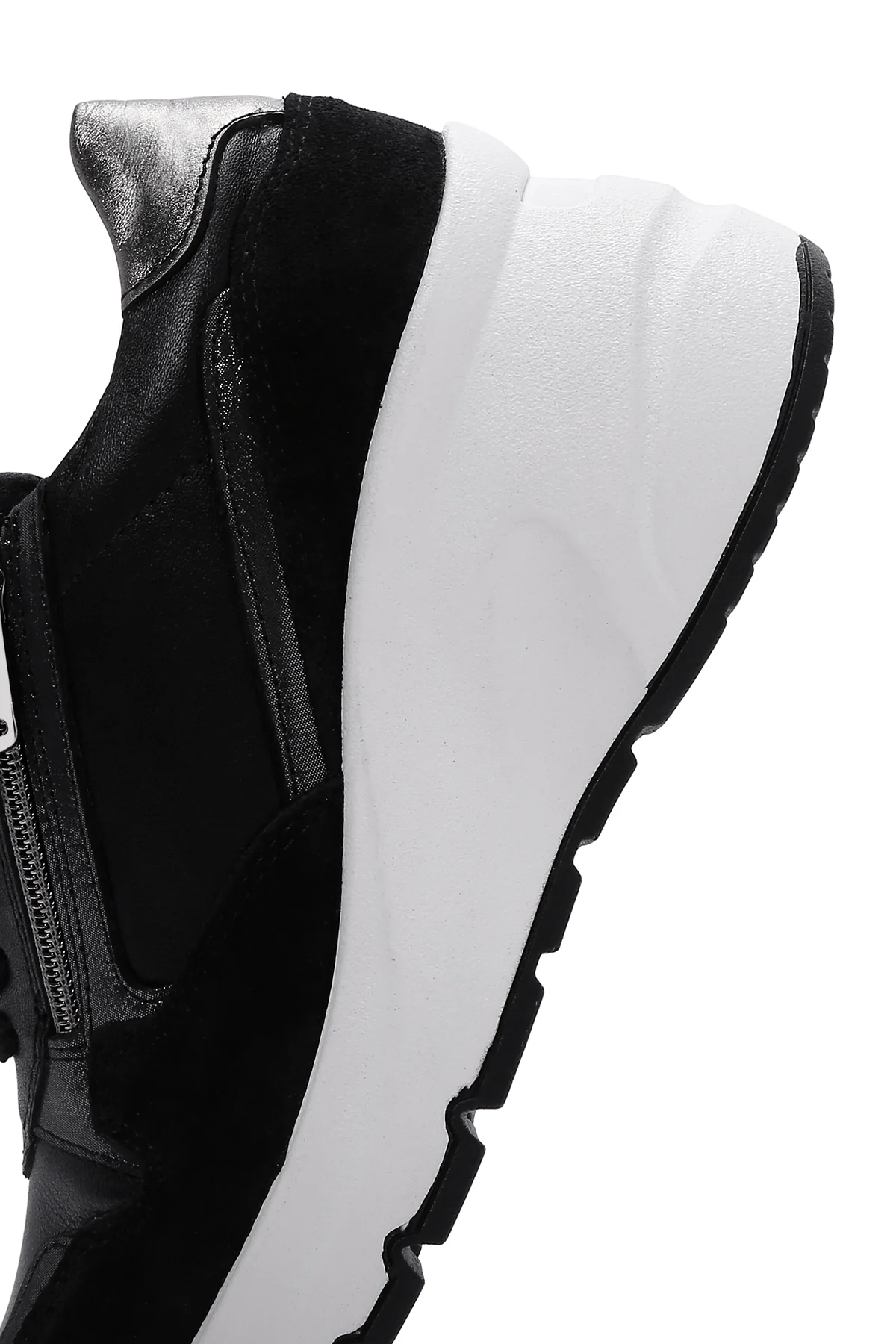 Kadın Siyah Deri Kalın Tabanlı Sneaker - Image 7