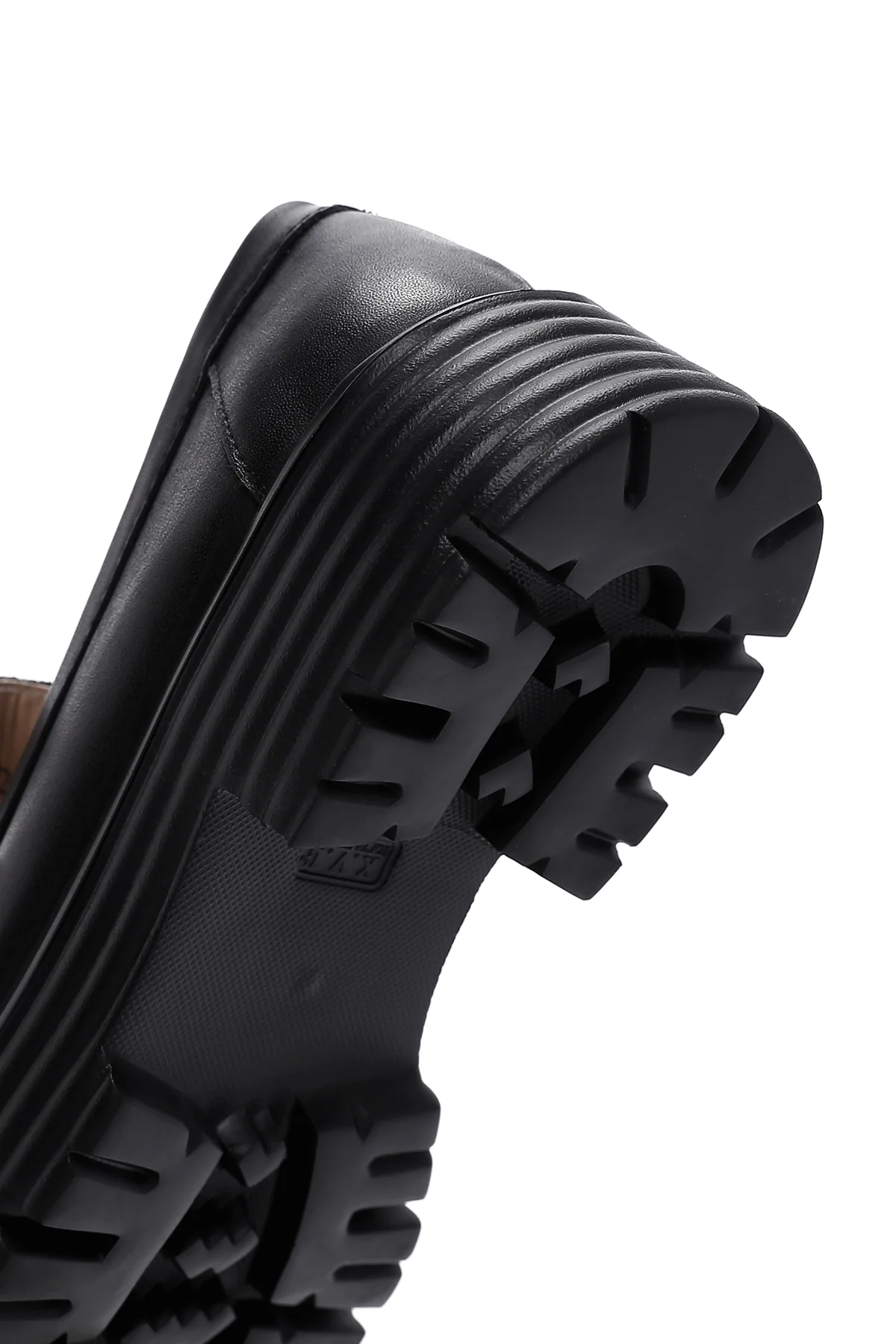 Kadın Siyah Deri Maskülen Loafer - Image 8