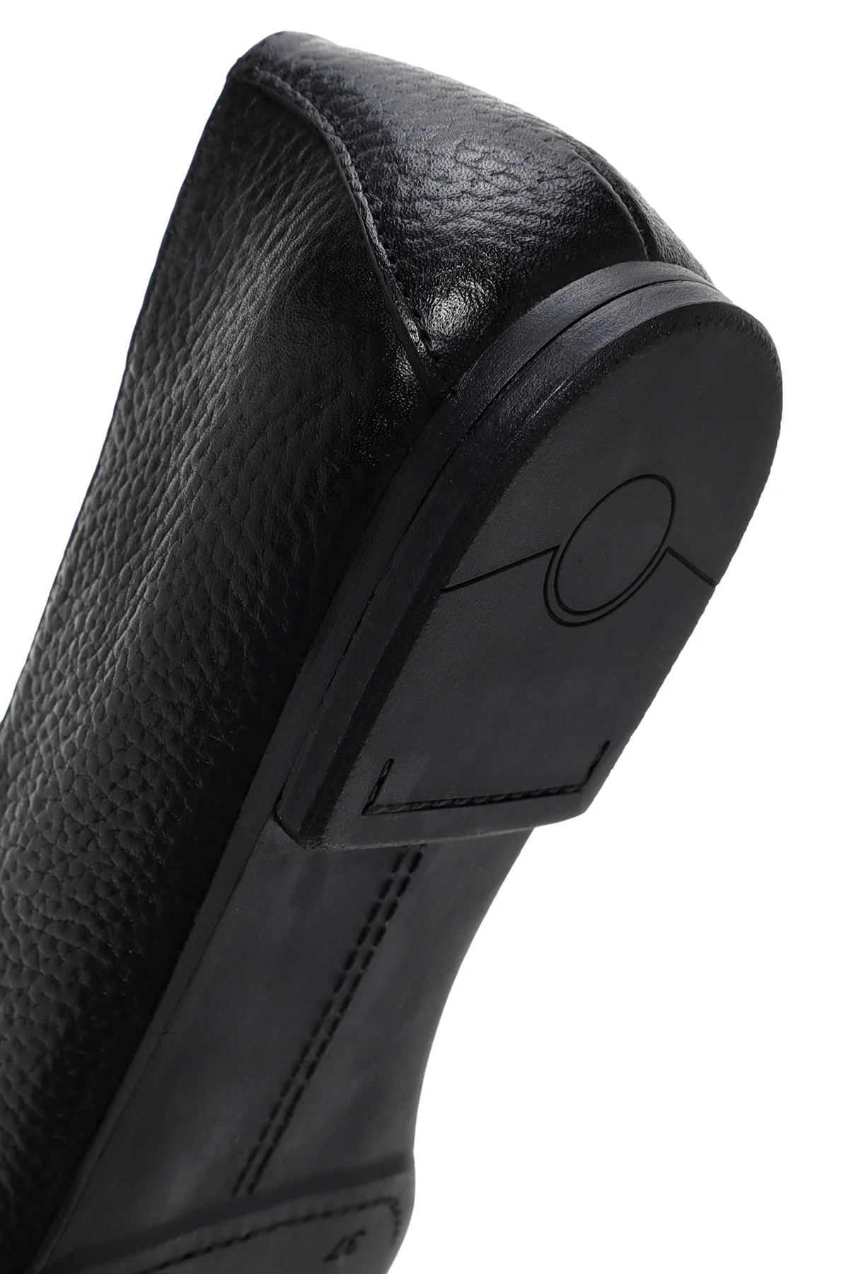 Kadın Siyah Deri Maskülen Loafer - Image 9