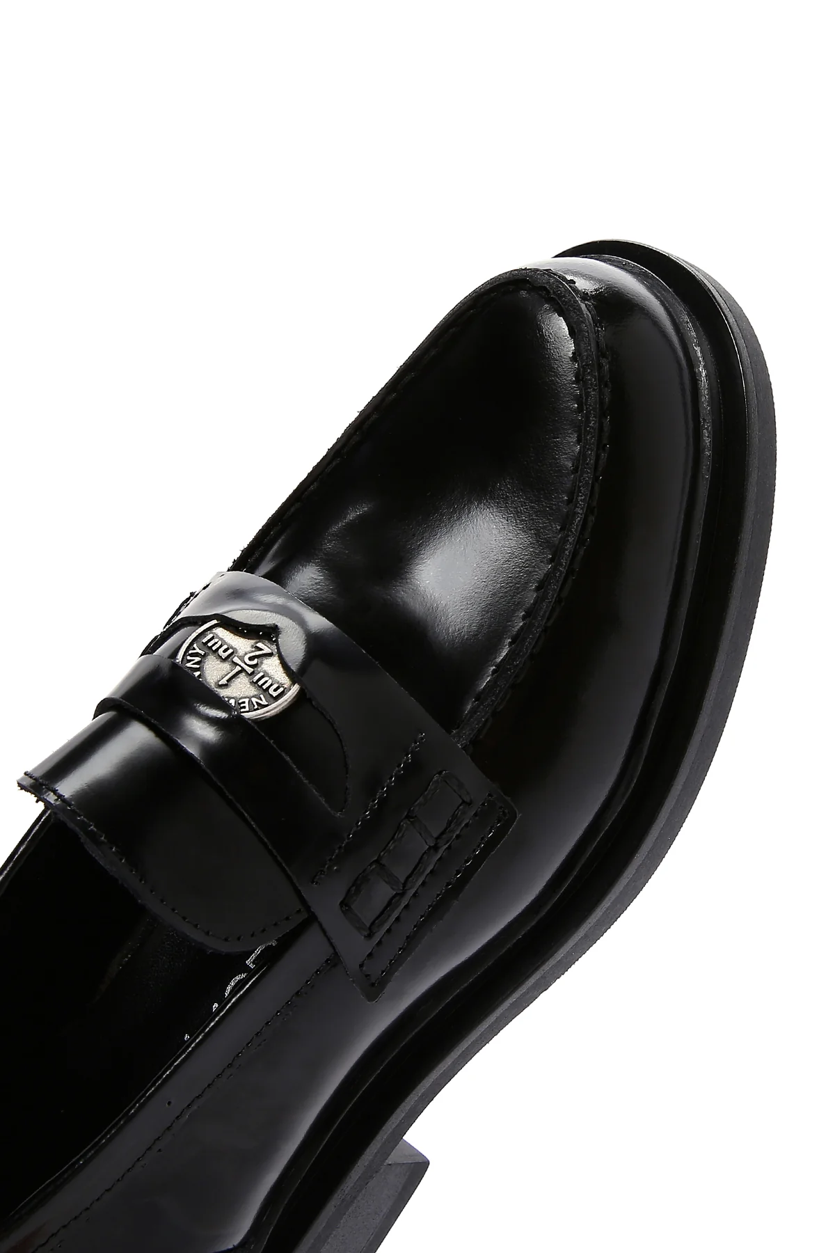 Kadın Siyah Deri Rugan Maskülen Loafer - Image 9
