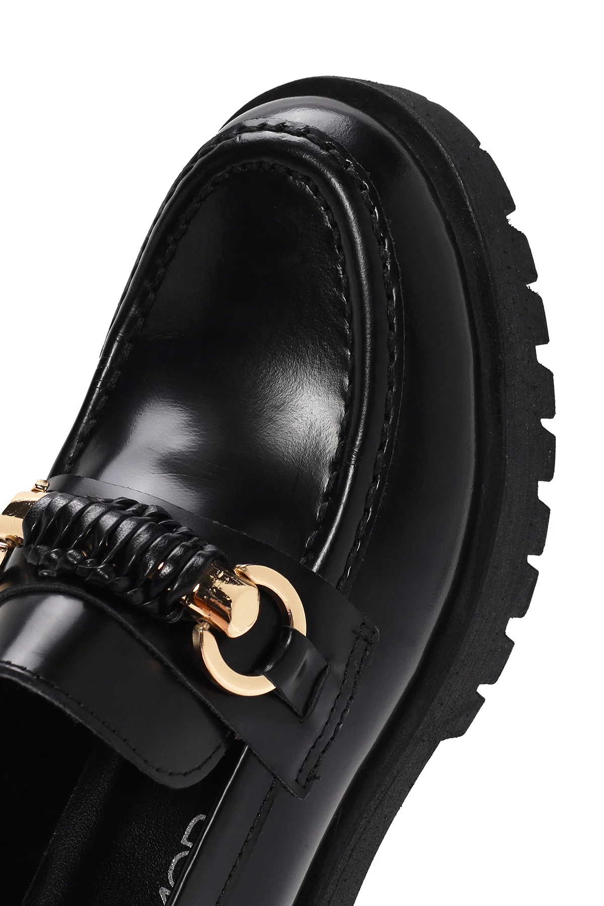 Kadın Siyah Deri Rugan Maskülen Loafer - Image 10