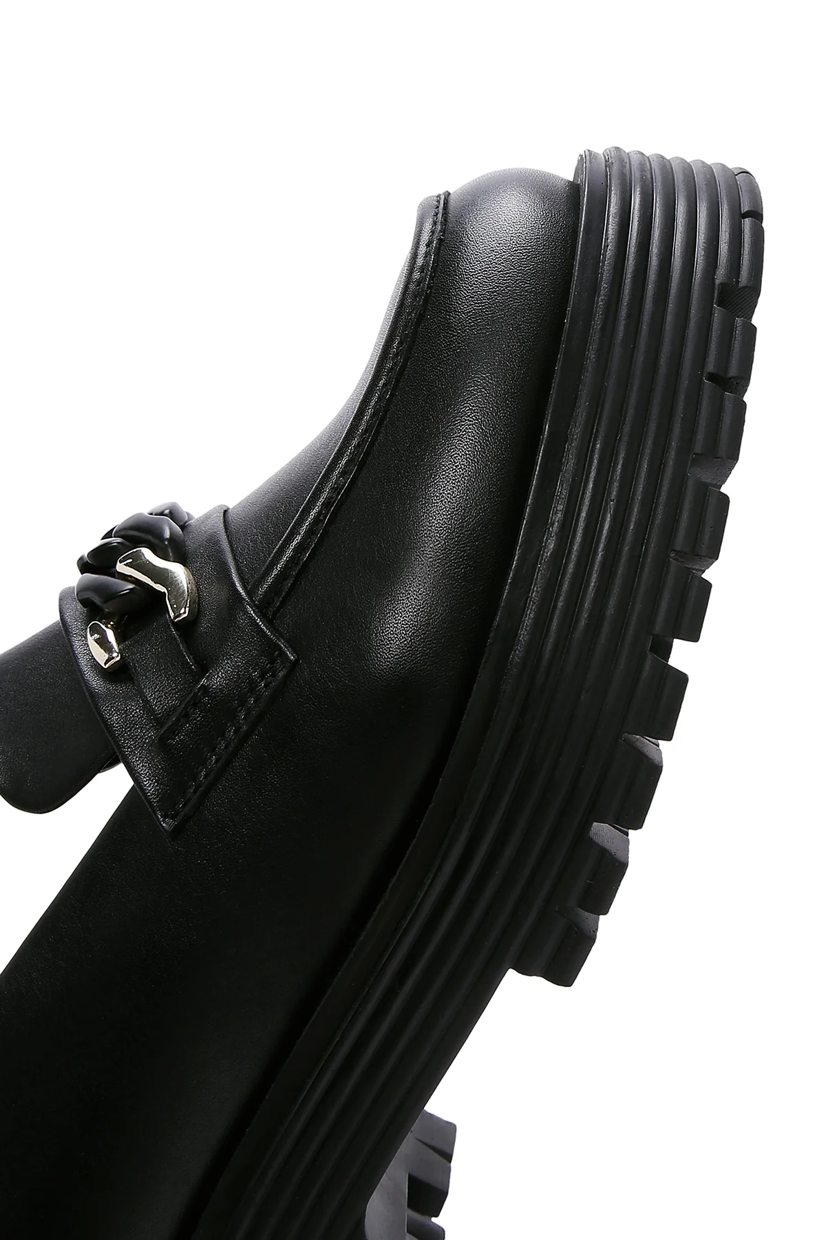 Kadın Siyah Deri Tokalı Maskülen Loafer - Image 8