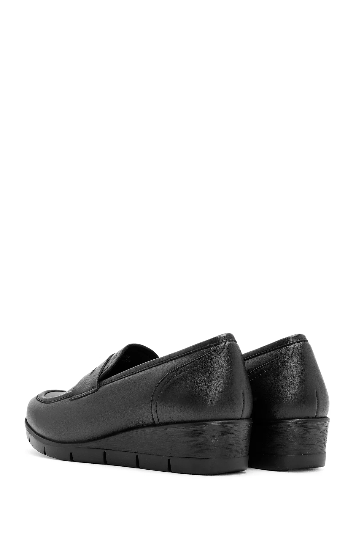 Kadın Siyah Dolgu Topuklu Deri Comfort Loafer - Image 5
