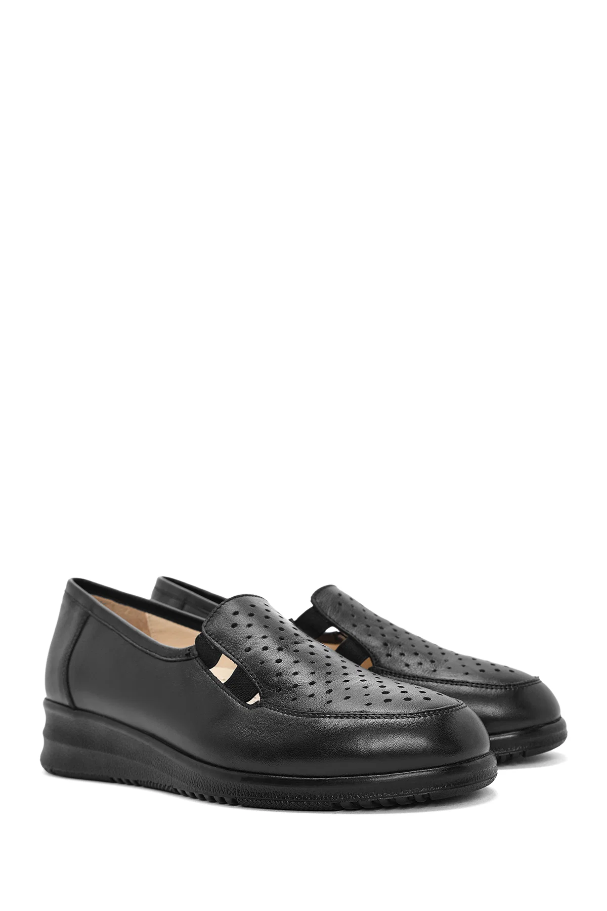 Kadın Siyah Dolgu Topuklu Deri Comfort Loafer - Image 3
