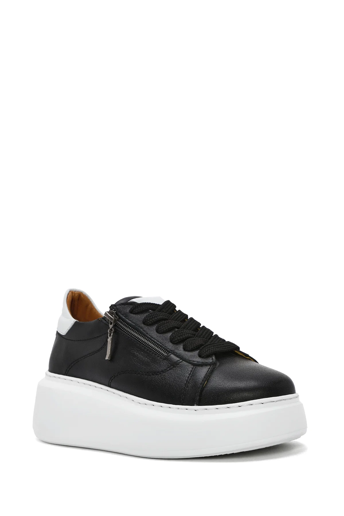 Kadın Siyah Fermuarlı Bağcıklı Kalın Tabanlı Deri Sneaker - Image 7