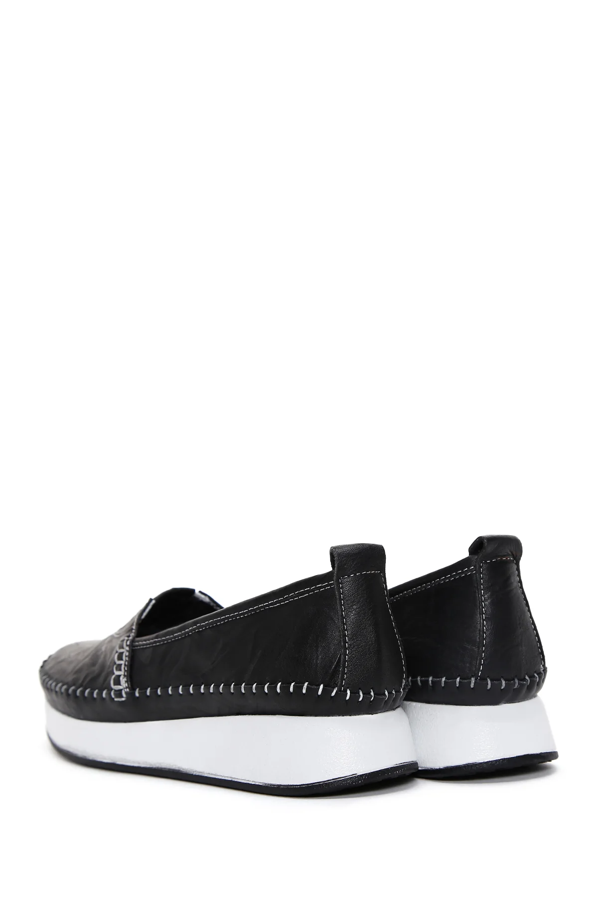 Kadın Siyah Kalın Tabanlı Deri Comfort Loafer - Image 6