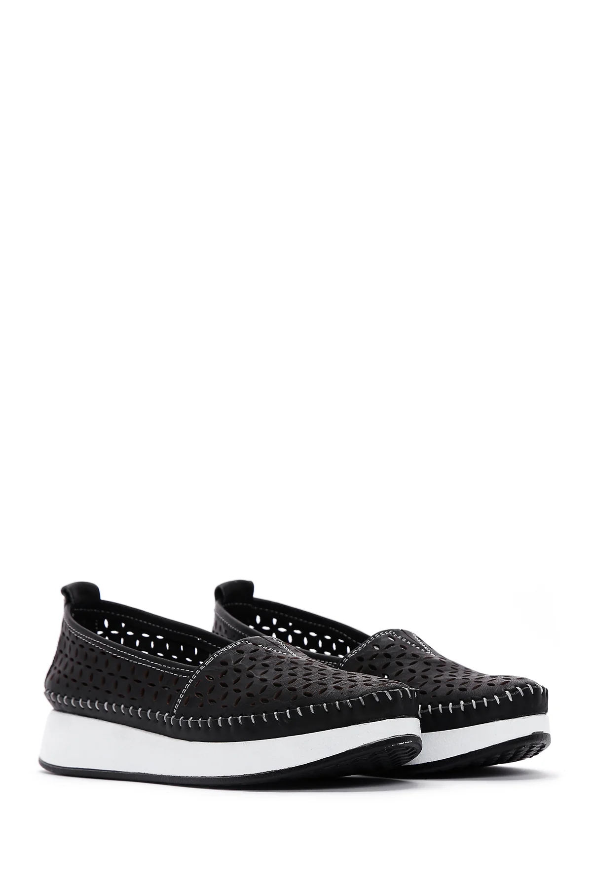 Kadın Siyah Kalın Tabanlı Deri Konfor Loafer - Image 2