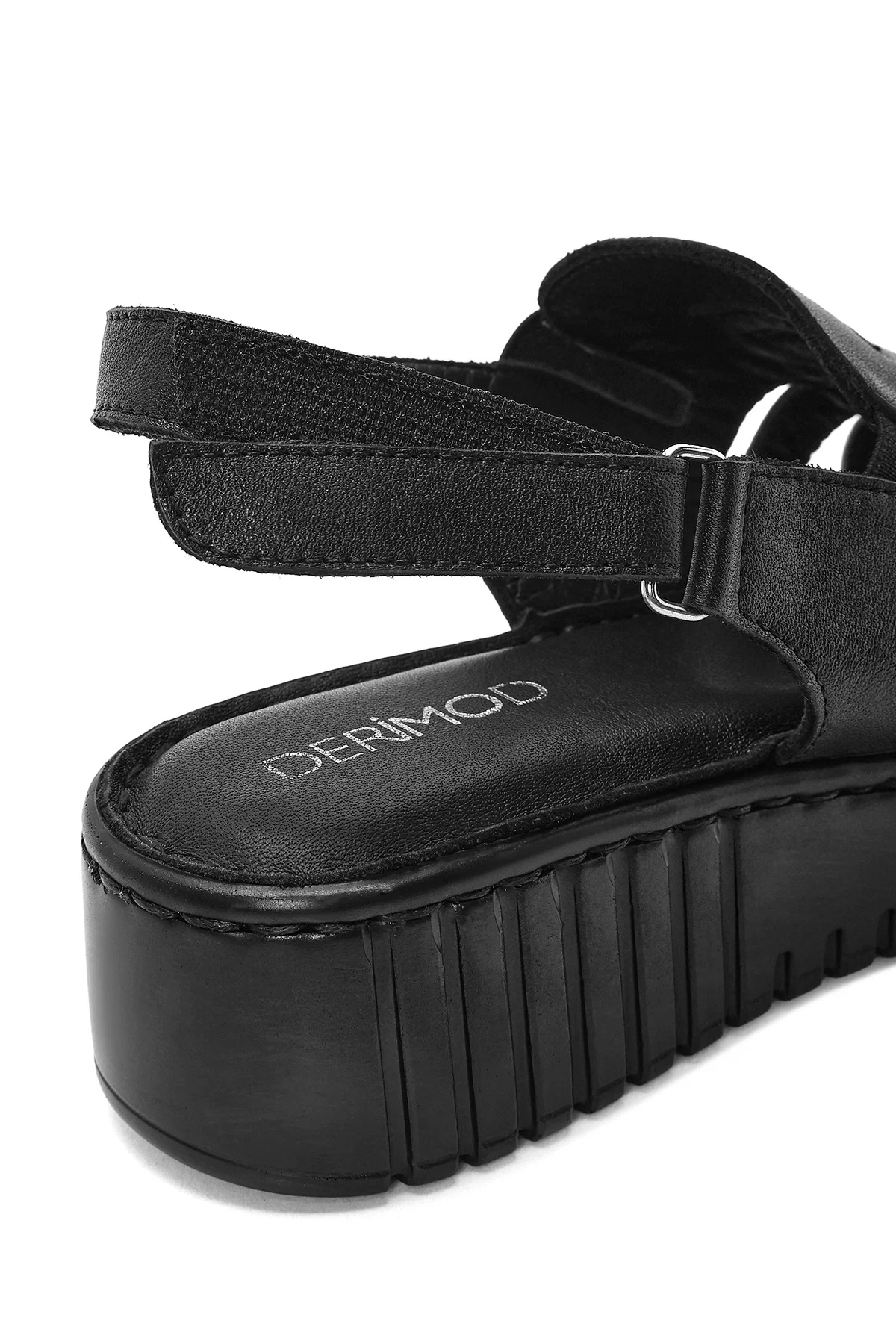 Kadın Siyah Kalın Tabanlı Deri Comfort Sandalet - Image 9