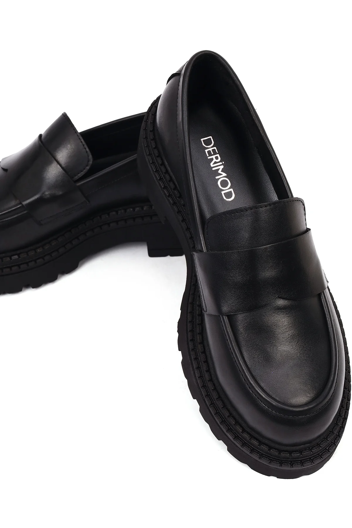 Kadın Siyah Kalın Tabanlı Deri Maskülen Loafer - Image 11