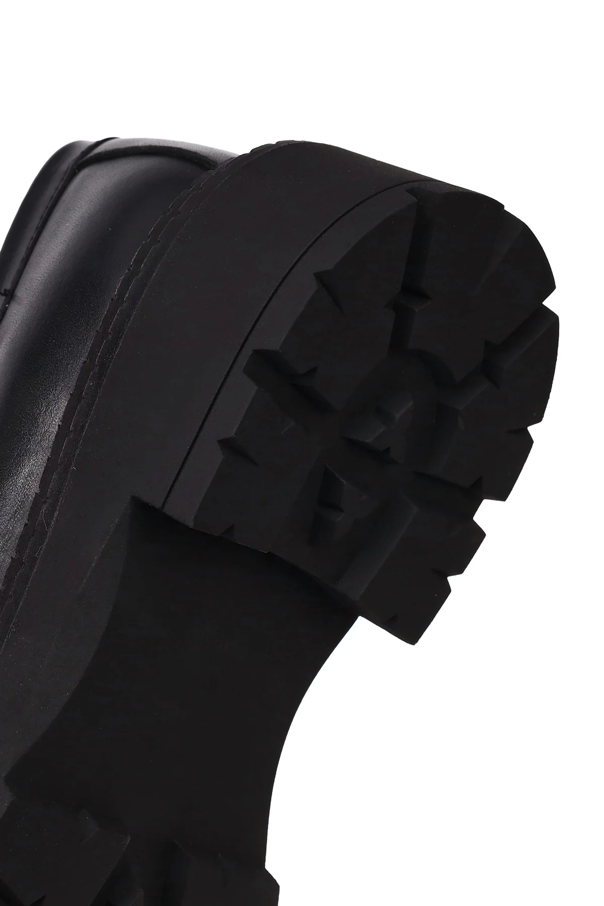 Kadın Siyah Kalın Tabanlı Deri Maskülen Loafer - Image 8