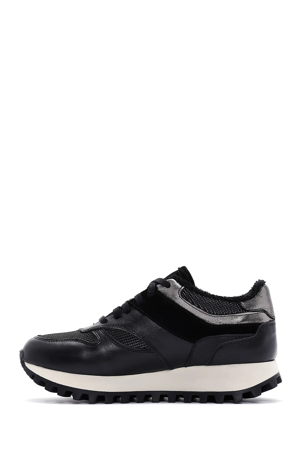Kadın Siyah Kalın Tabanlı Deri Sneaker - Image 2