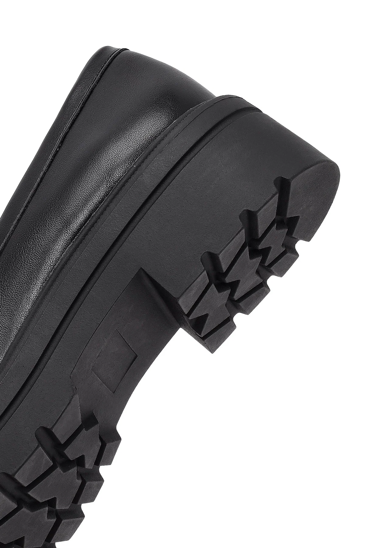Kadın Siyah Kalın Tabanlı Maskülen Loafer - Image 8