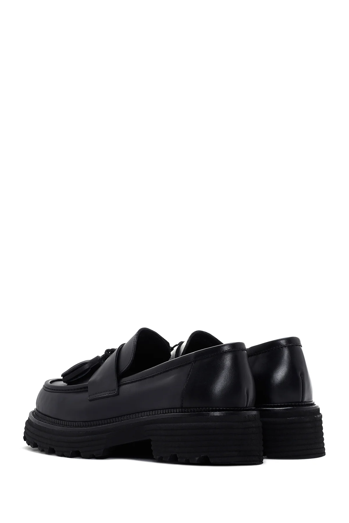 Kadın Siyah Kalın Tabanlı Püsküllü Casual Deri Loafer - Image 5