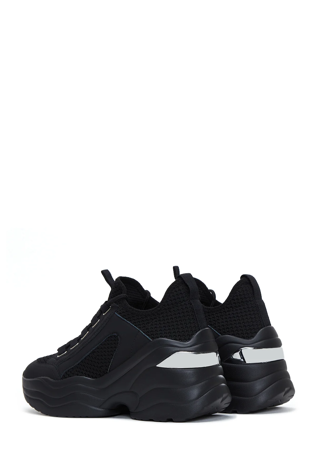 Kadın Siyah Kalın Tabanlı Sneaker - Image 5