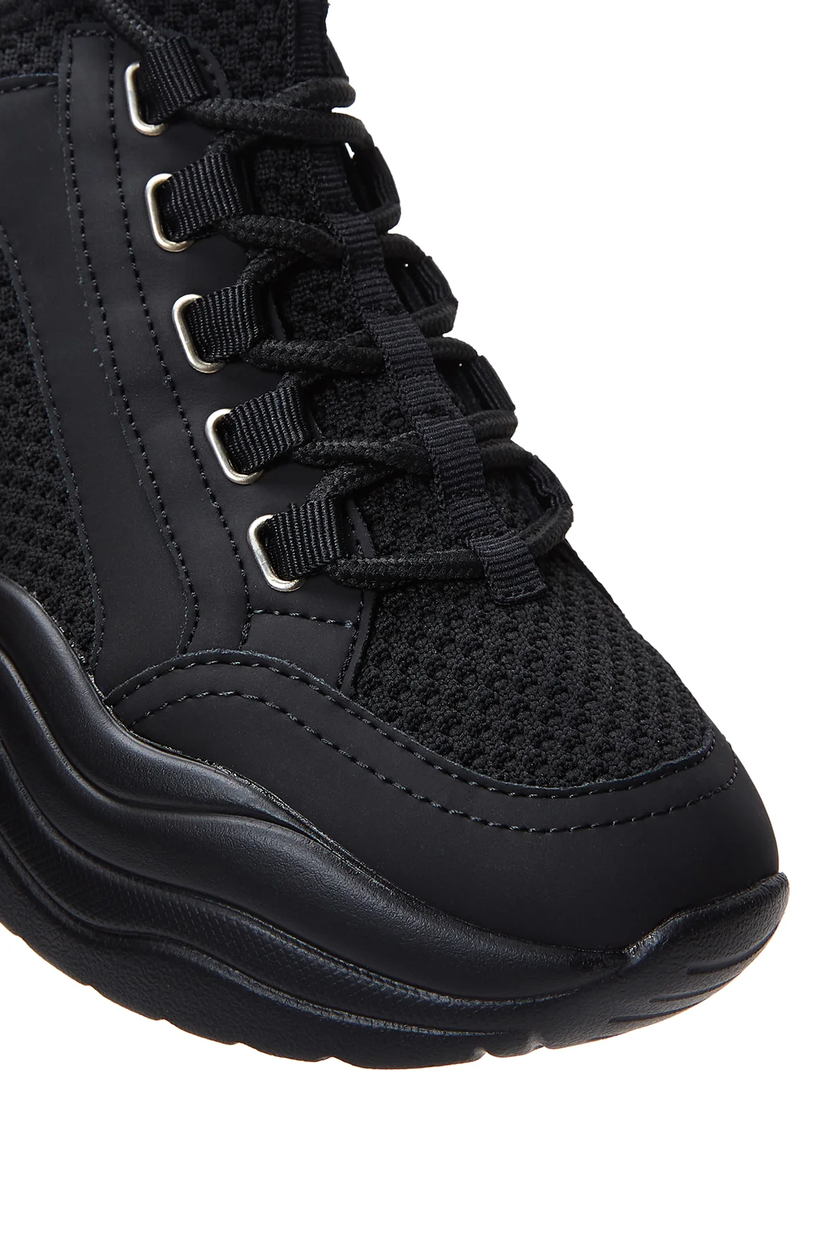 Kadın Siyah Kalın Tabanlı Sneaker - Image 7
