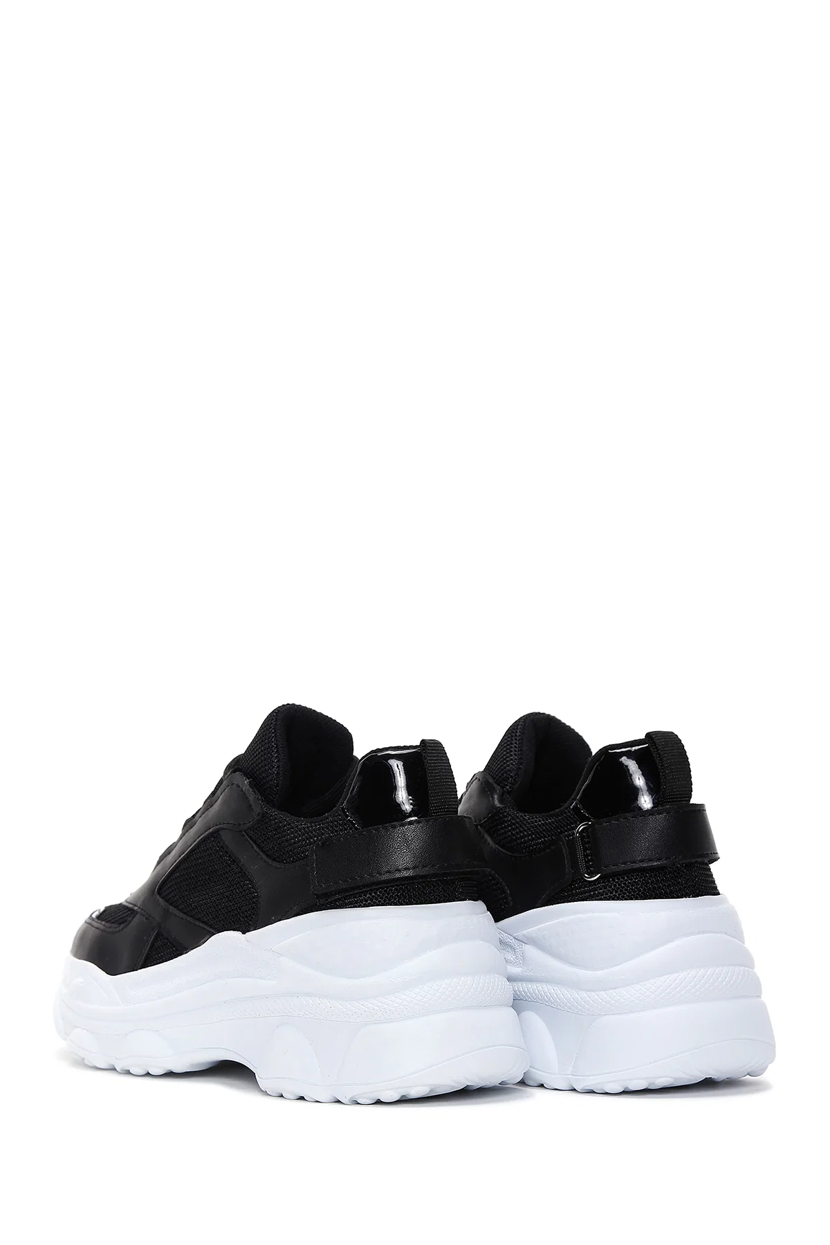 Kadın Siyah Kalın Tabanlı Sneaker - Image 5