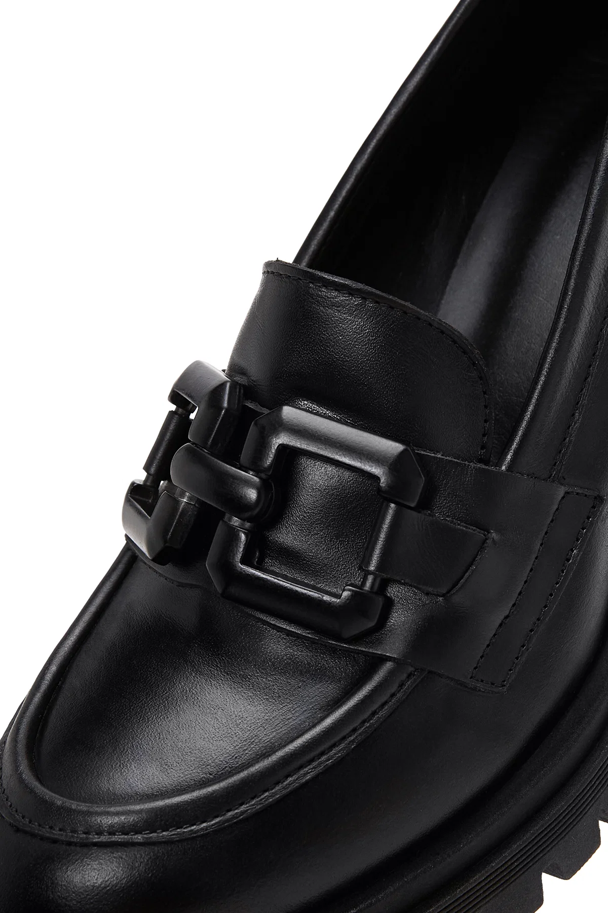 Kadın Siyah Kalın Topuklu Deri Maskülen Loafer - Image 7
