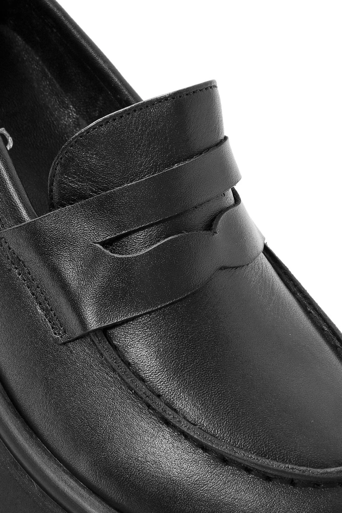Kadın Siyah Kalın Topuklu Deri Maskülen Loafer - Image 11