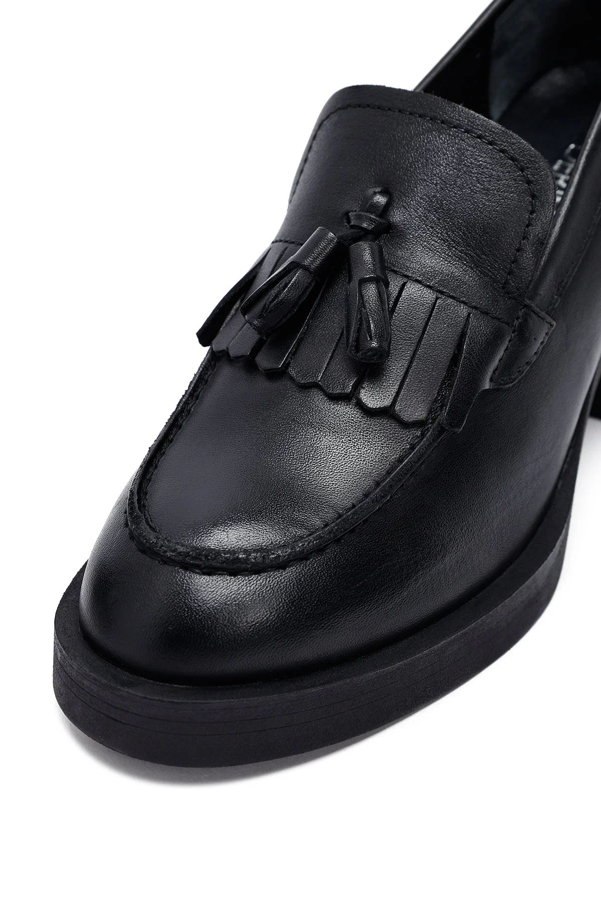 Kadın Siyah Kalın Topuklu Deri Maskülen Loafer - Image 10