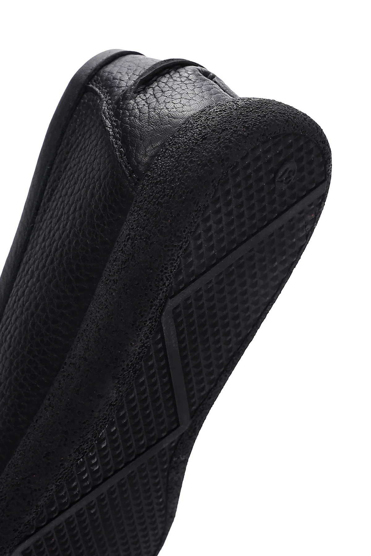 Kadın Siyah Püsküllü Deri Comfort Loafer - Image 8