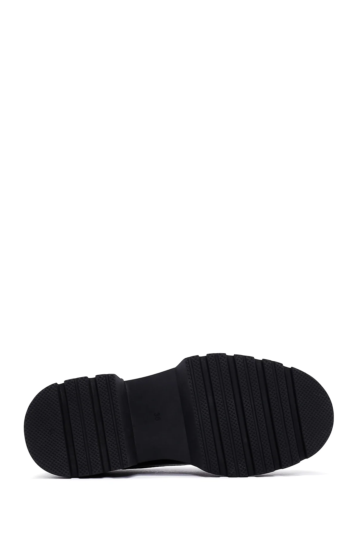 Kadın Siyah Rugan Deri Maskülen Loafer - Image 4