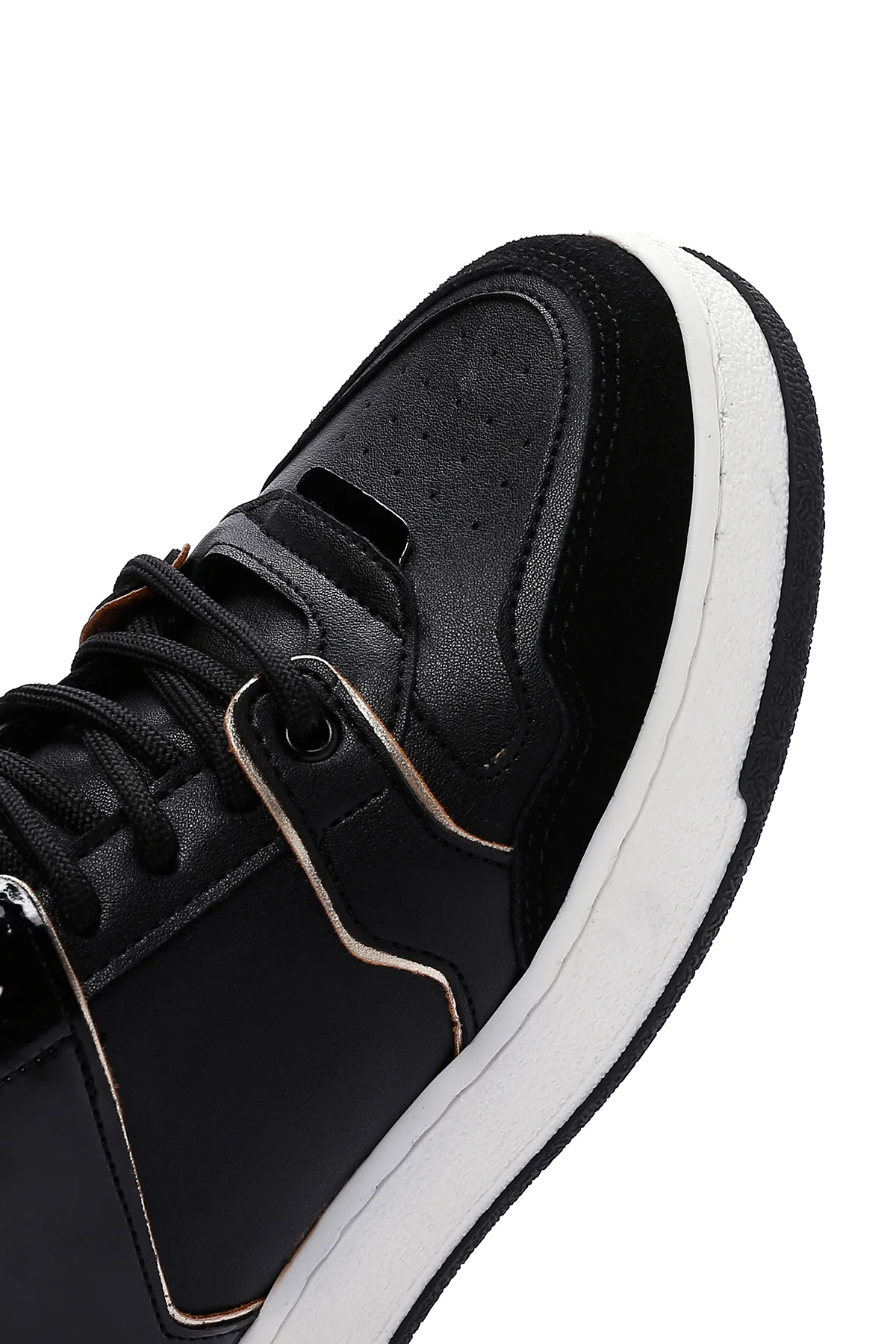 Kadın Siyah Süet Detaylı Sneaker - Image 9