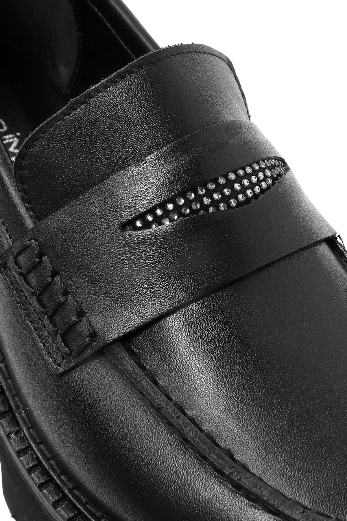 Kadın Siyah Taş Detaylı Deri Maskülen Loafer - Image 9