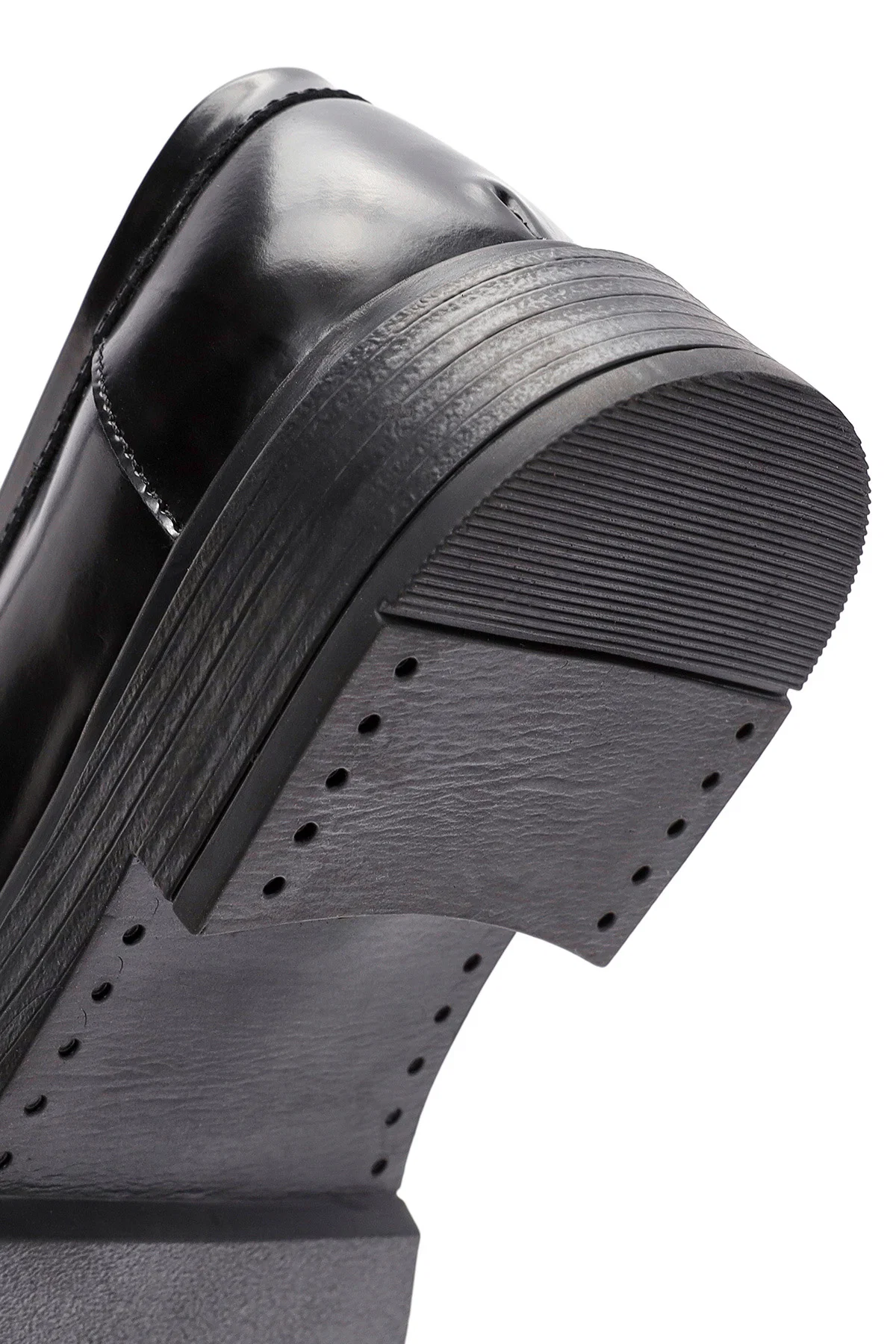 Kadın Siyah Toka Detaylı Deri Maskülen Loafer - Image 8