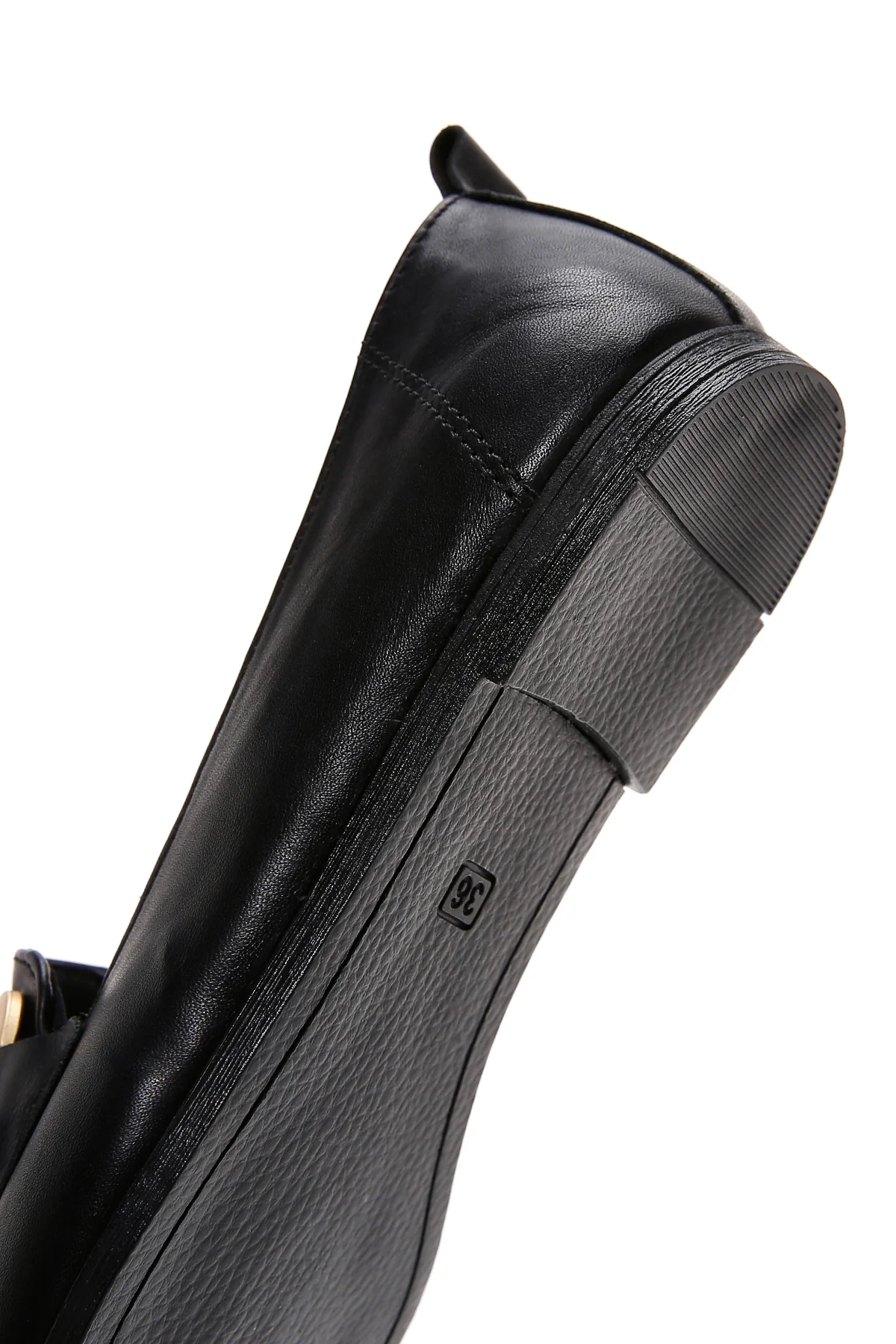 Kadın Siyah Tokalı Deri Maskülen Loafer - Image 8