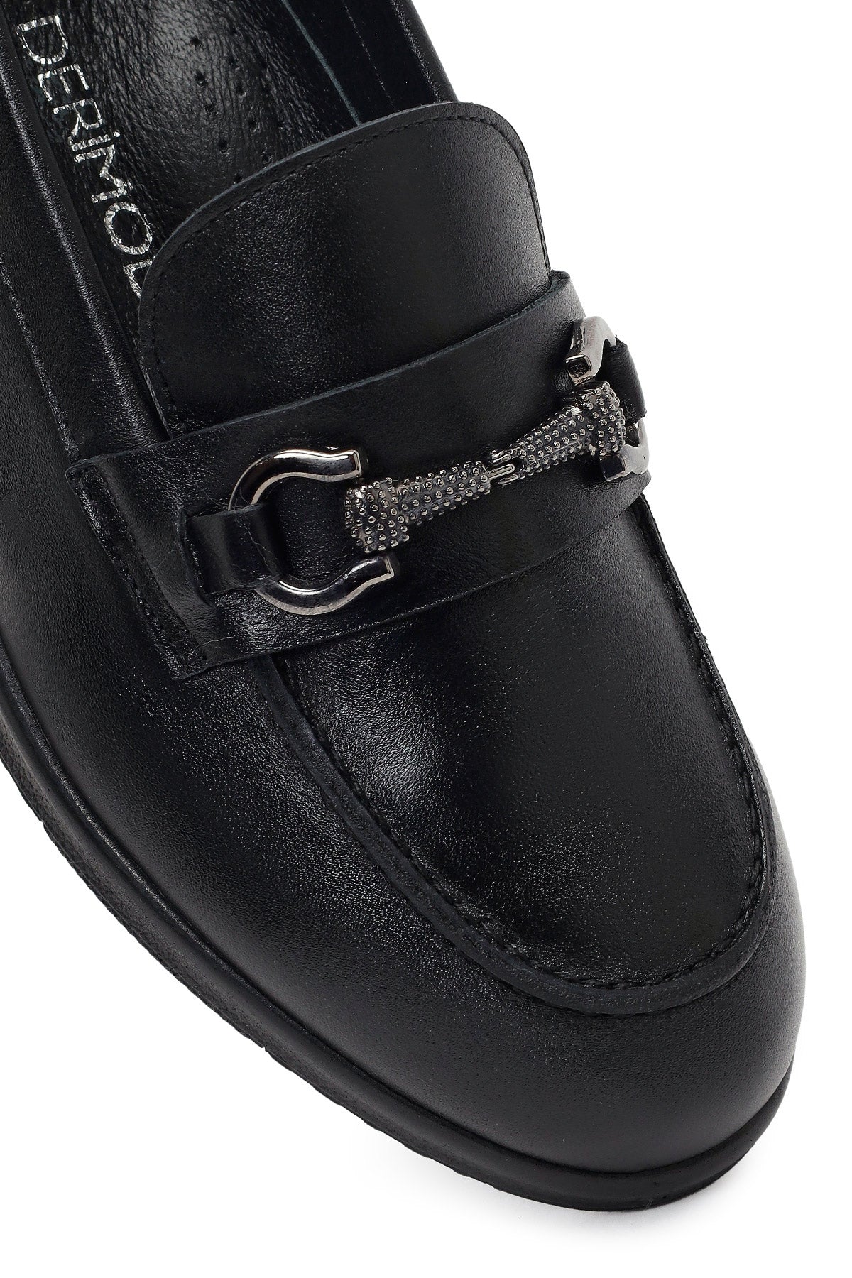Kadın Siyah Tokalı Dolgu Topuklu Deri Comfort Loafer - Image 9