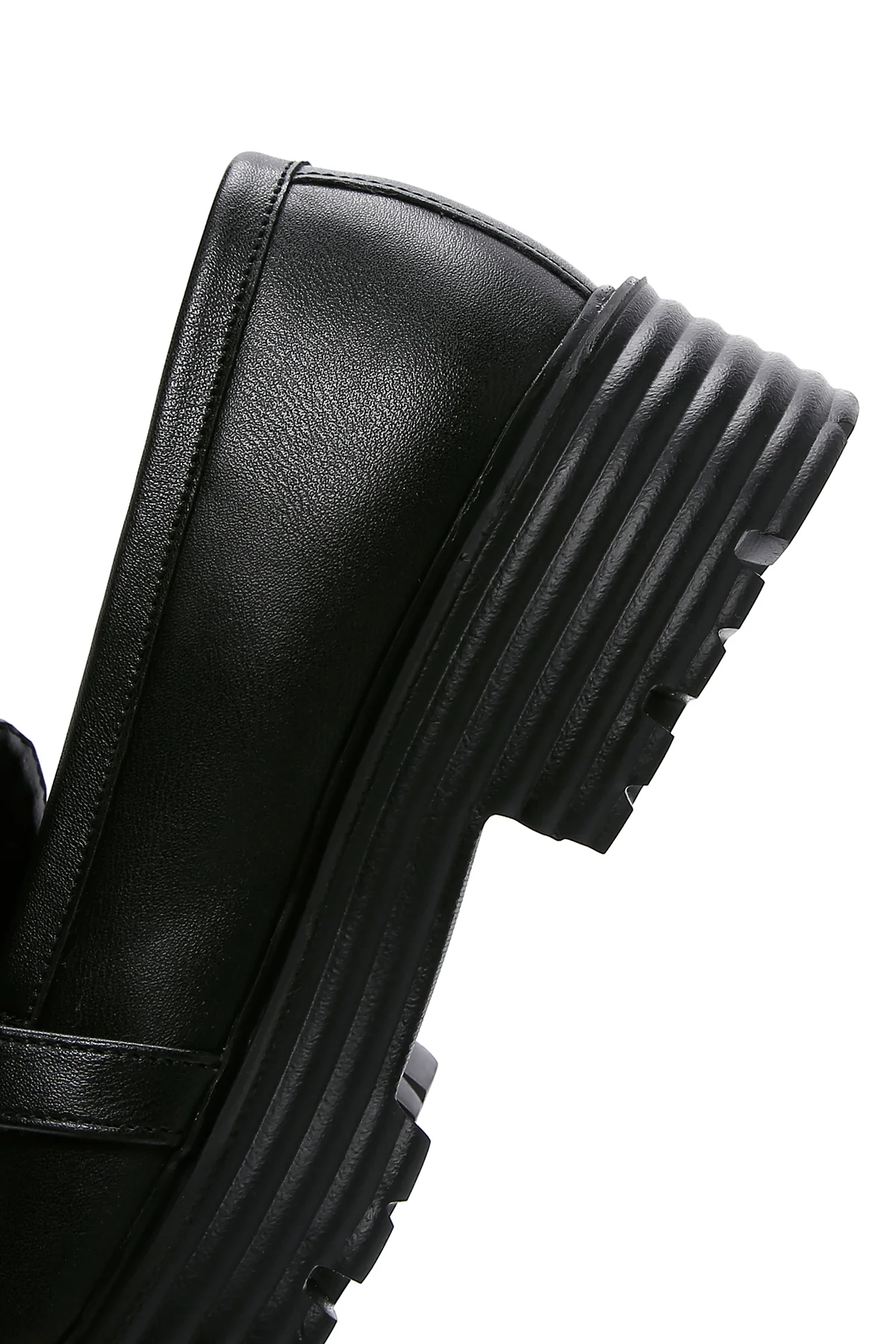 Kadın Siyah Tokalı Maskülen Loafer - Image 7