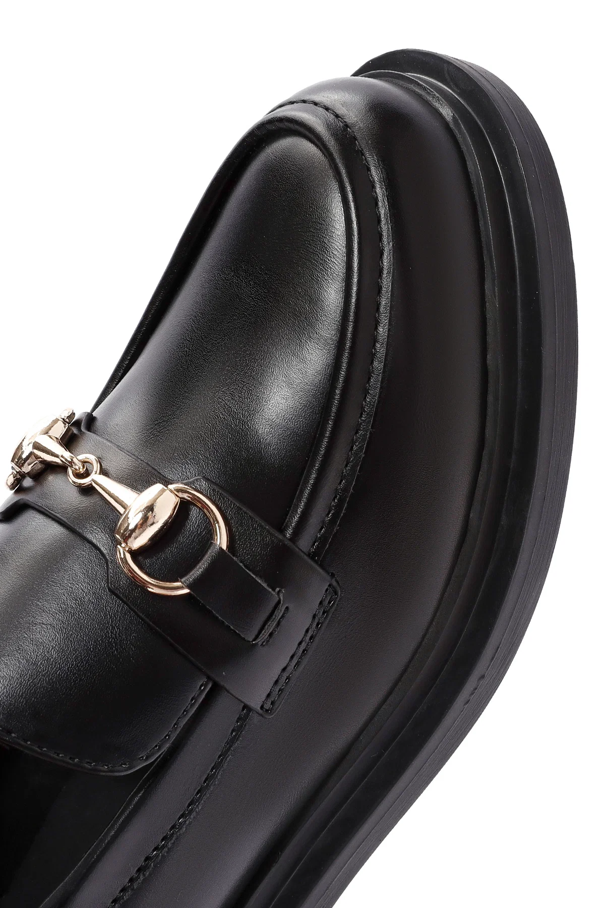 Kadın Siyah Tokalı Maskülen Loafer - Image 8