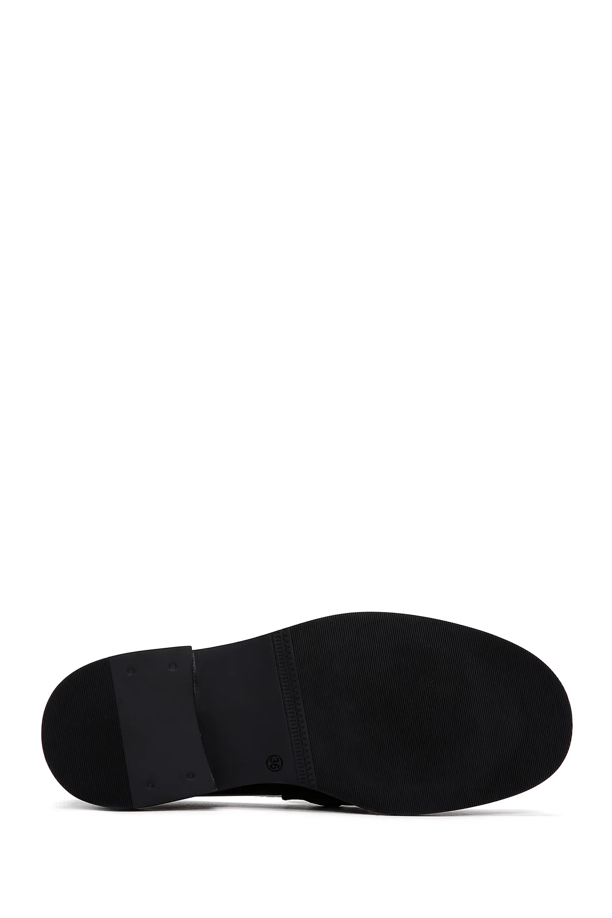 Kadın Siyah Zincir Detaylı Deri Maskülen Loafer - Image 4