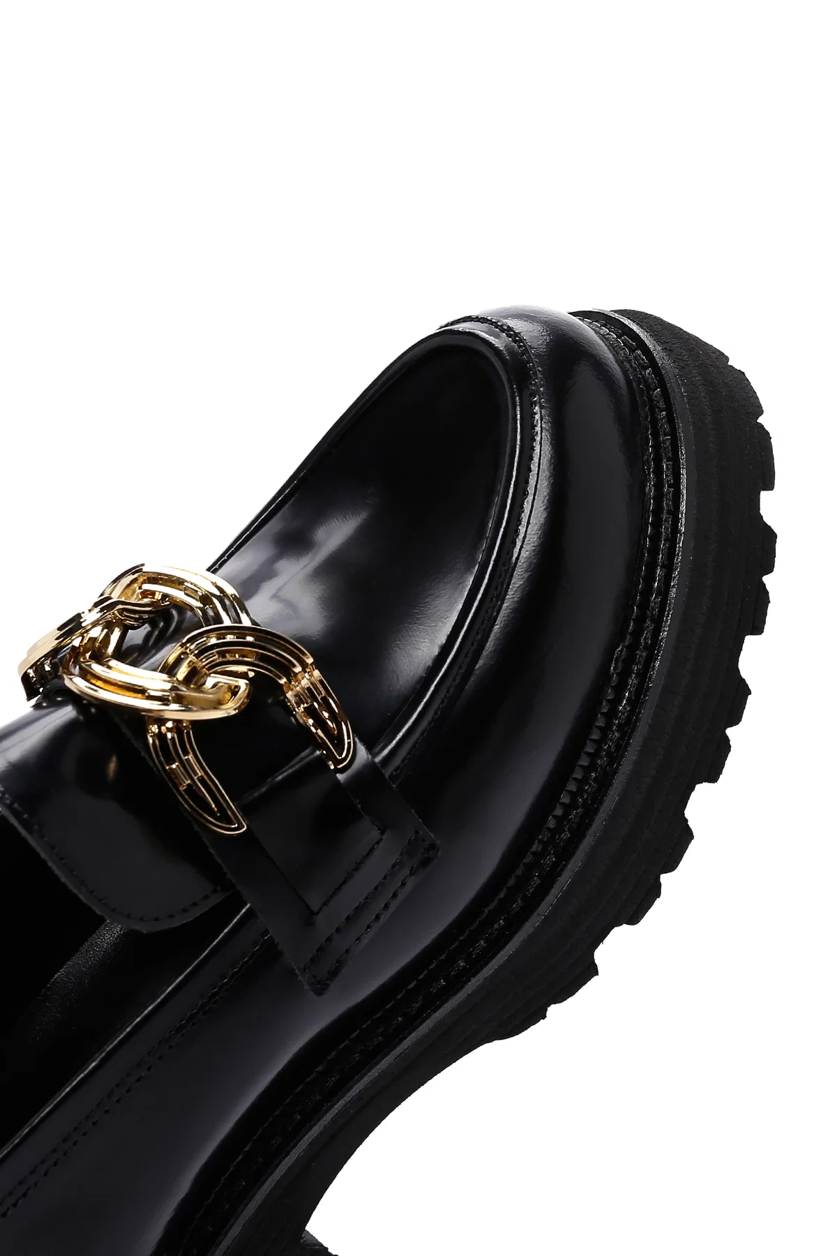 Kadın Siyah Zincir Detaylı Deri Maskülen Loafer - Image 9