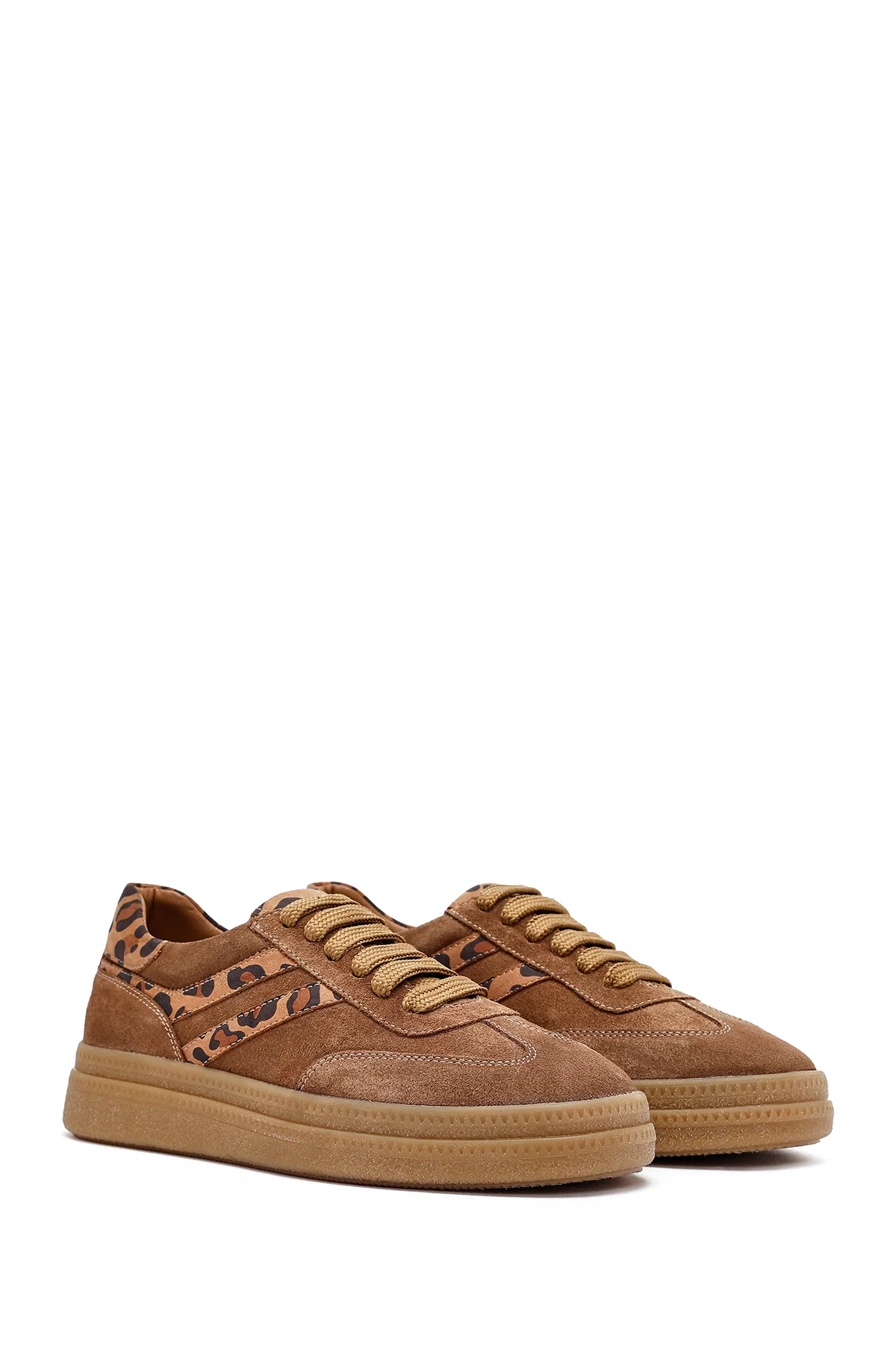 Kadın Taba Bağcıklı Süet Deri Sneaker - Image 3