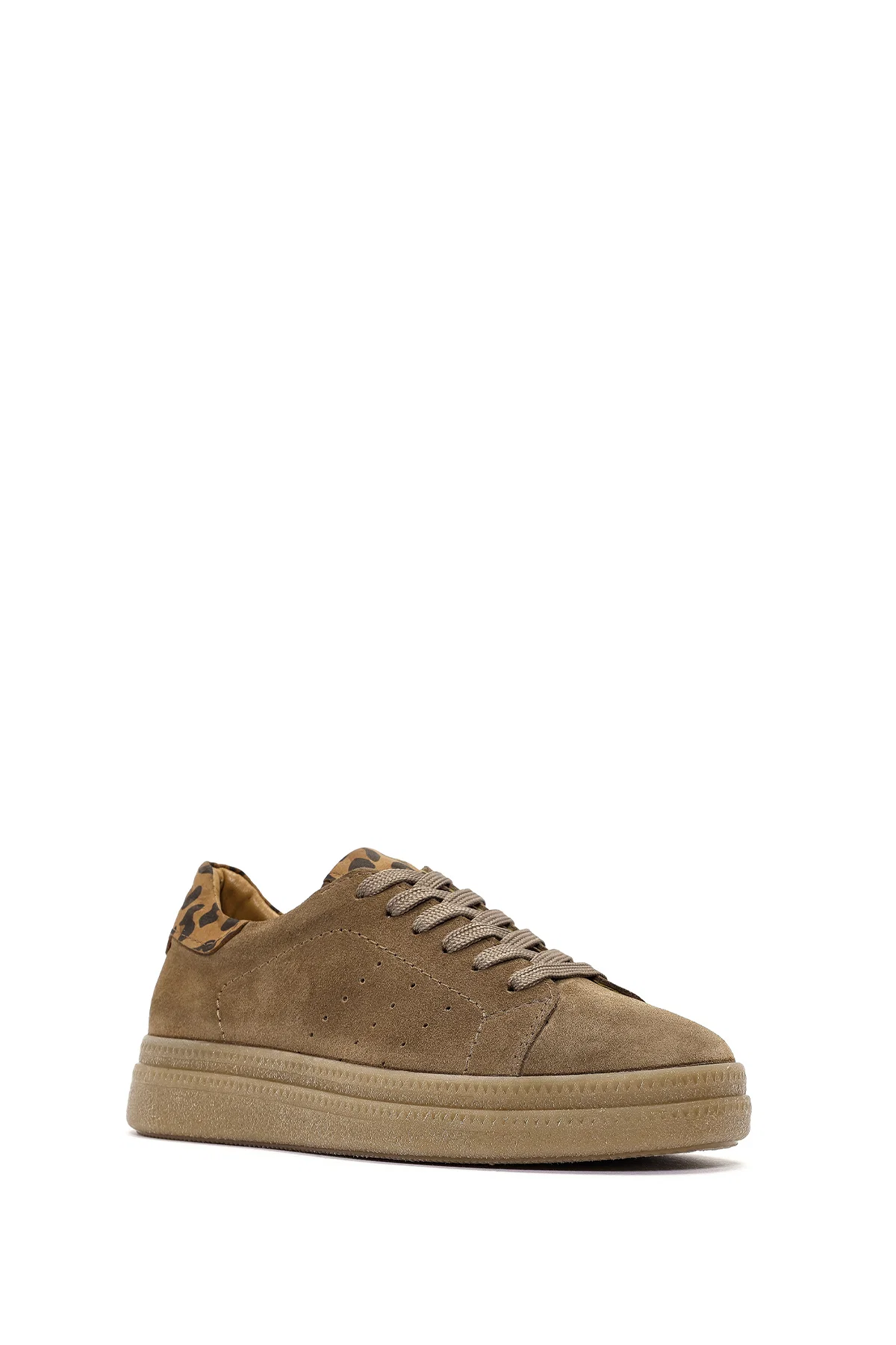 Kadın Taba Bağcıklı Süet Deri Sneaker - Image 6