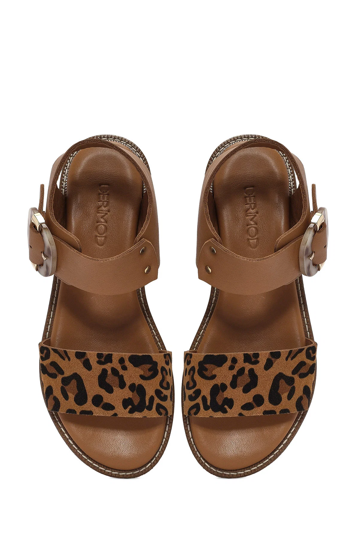 Kadın Taba Tokalı Leopar Desenli Deri Sandalet - Image 7